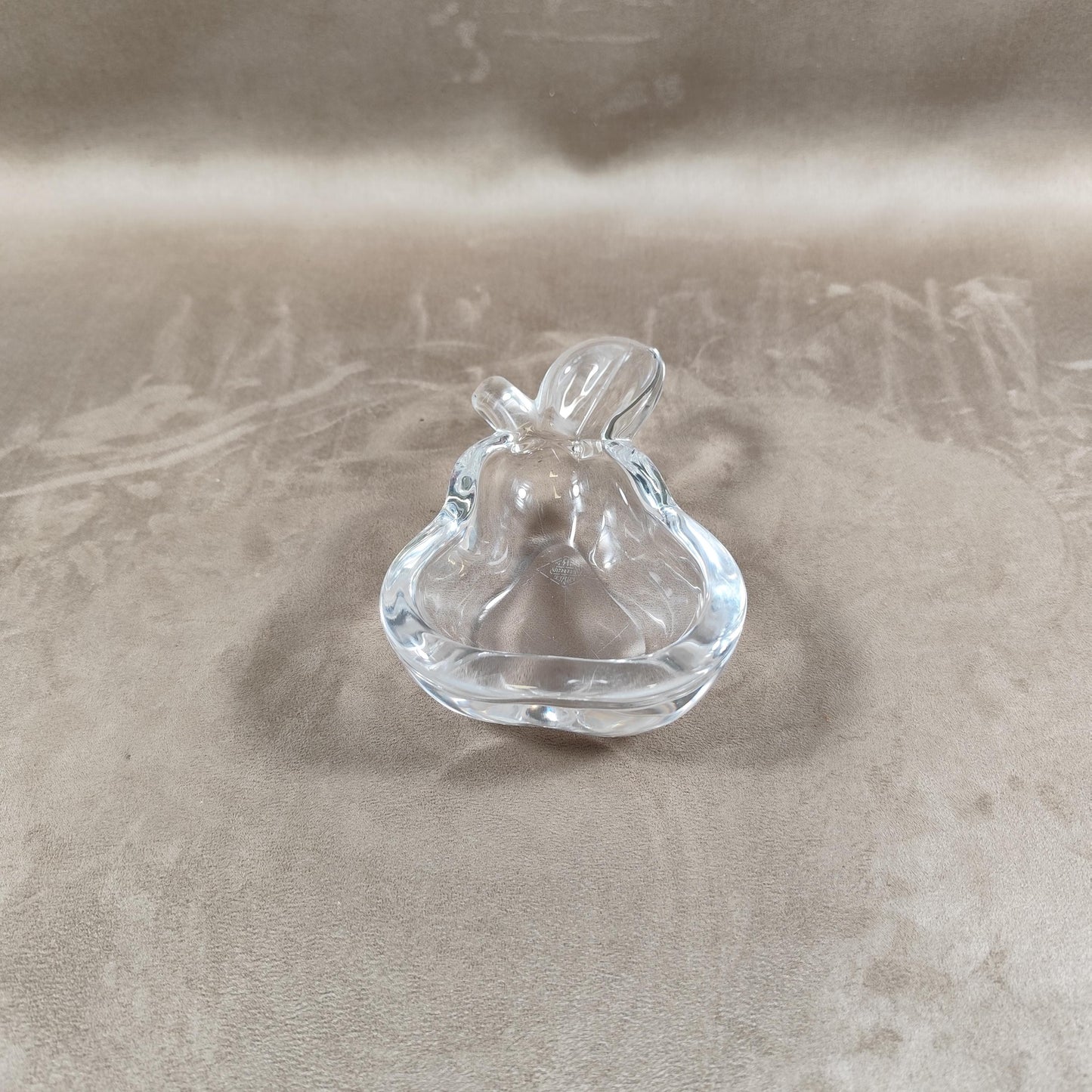 Cendrier en forme de poire en cristal par Art Vannes Made in France Vintage 1970