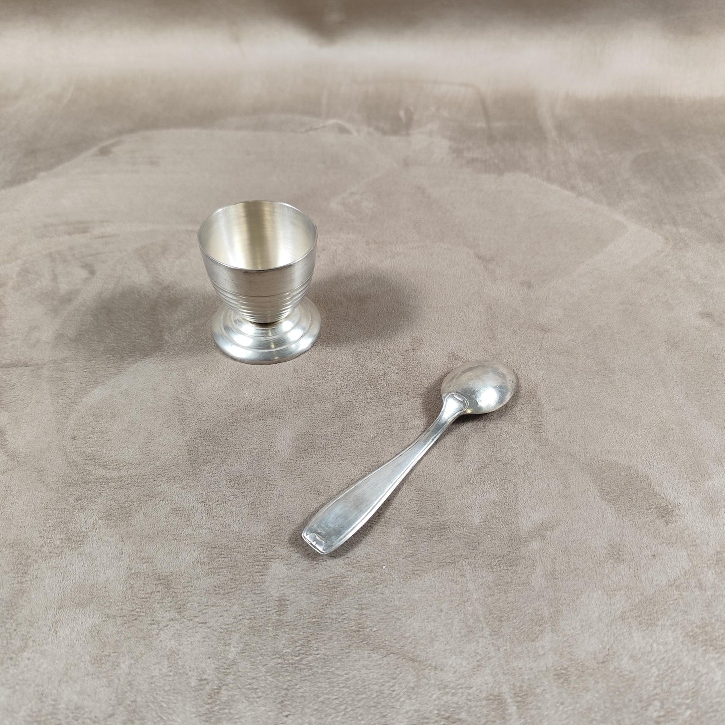 Ecrin coquetier et cuillère métal argenté Poinçon d'orfèvre Made in France Vintage 1900