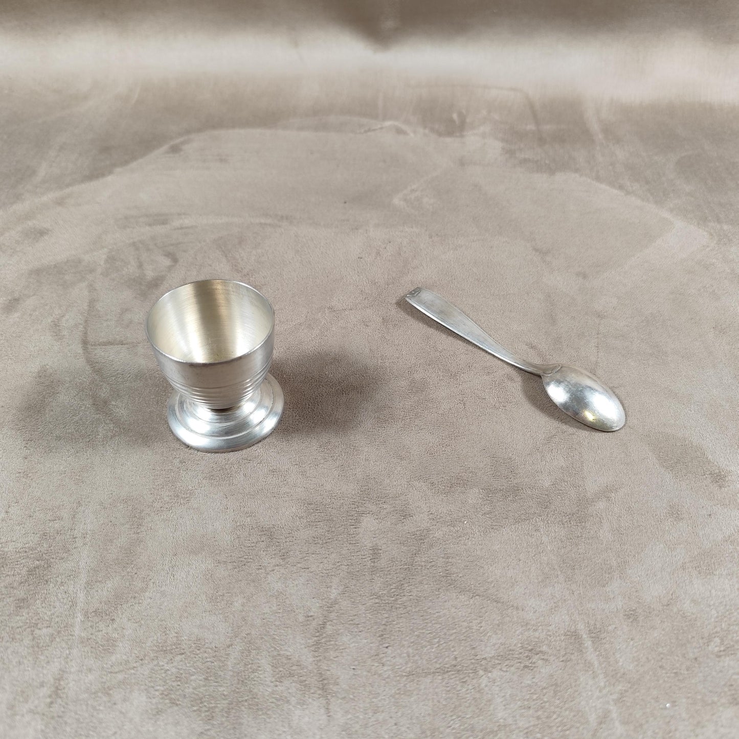 Ecrin coquetier et cuillère métal argenté Poinçon d'orfèvre Made in France Vintage 1900