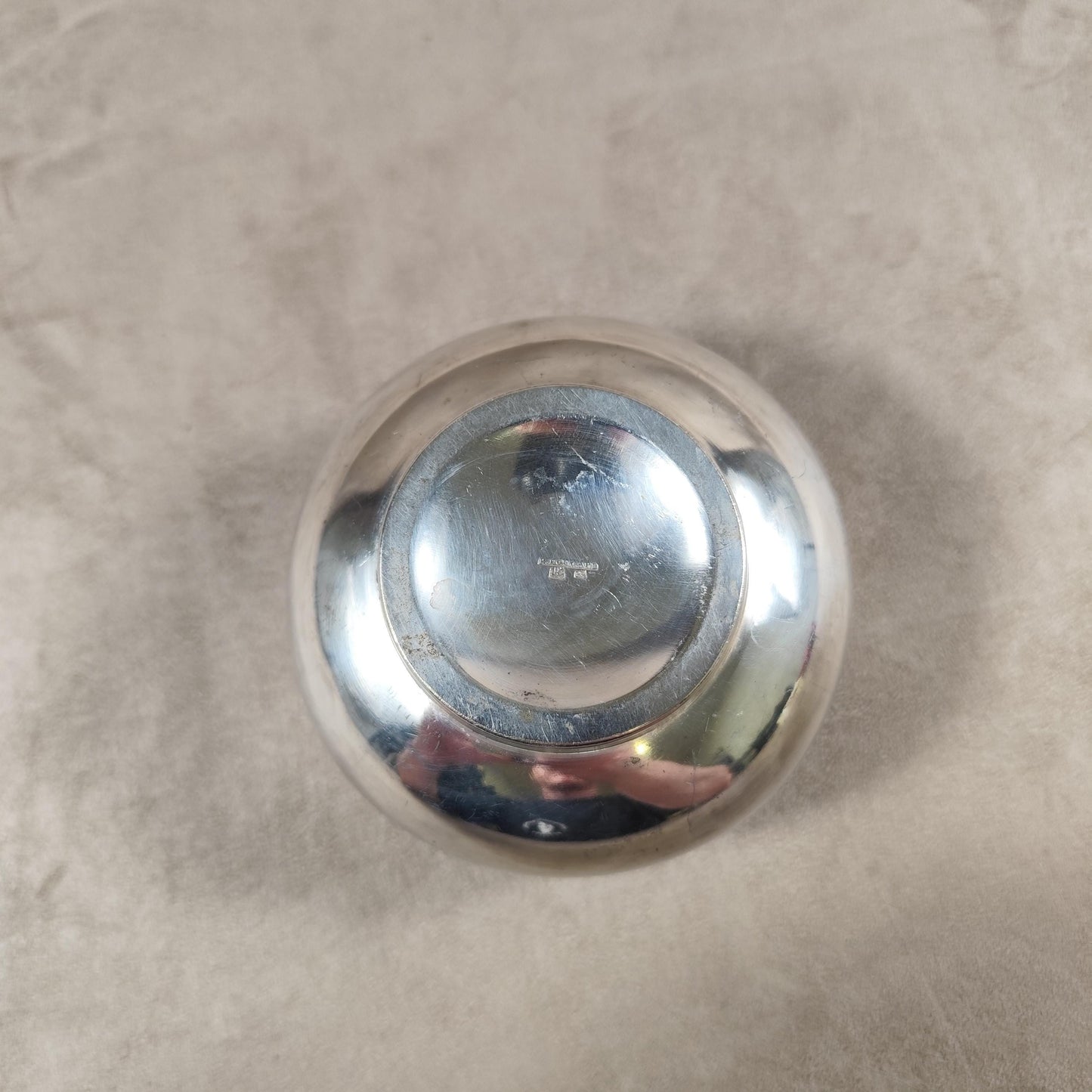 Pot en métal argenté avec poinçon dorfèvre P.Foucard Made in France Vintage 1960