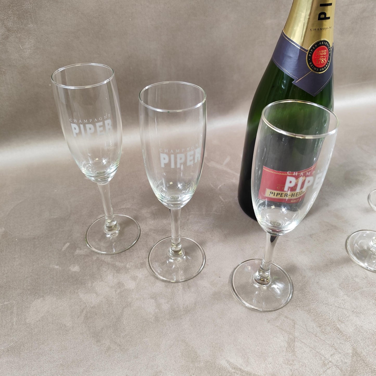 Lot de 6 flûtes à Champagne en verre Piper-Heidsieck Made in France Vintage 1970