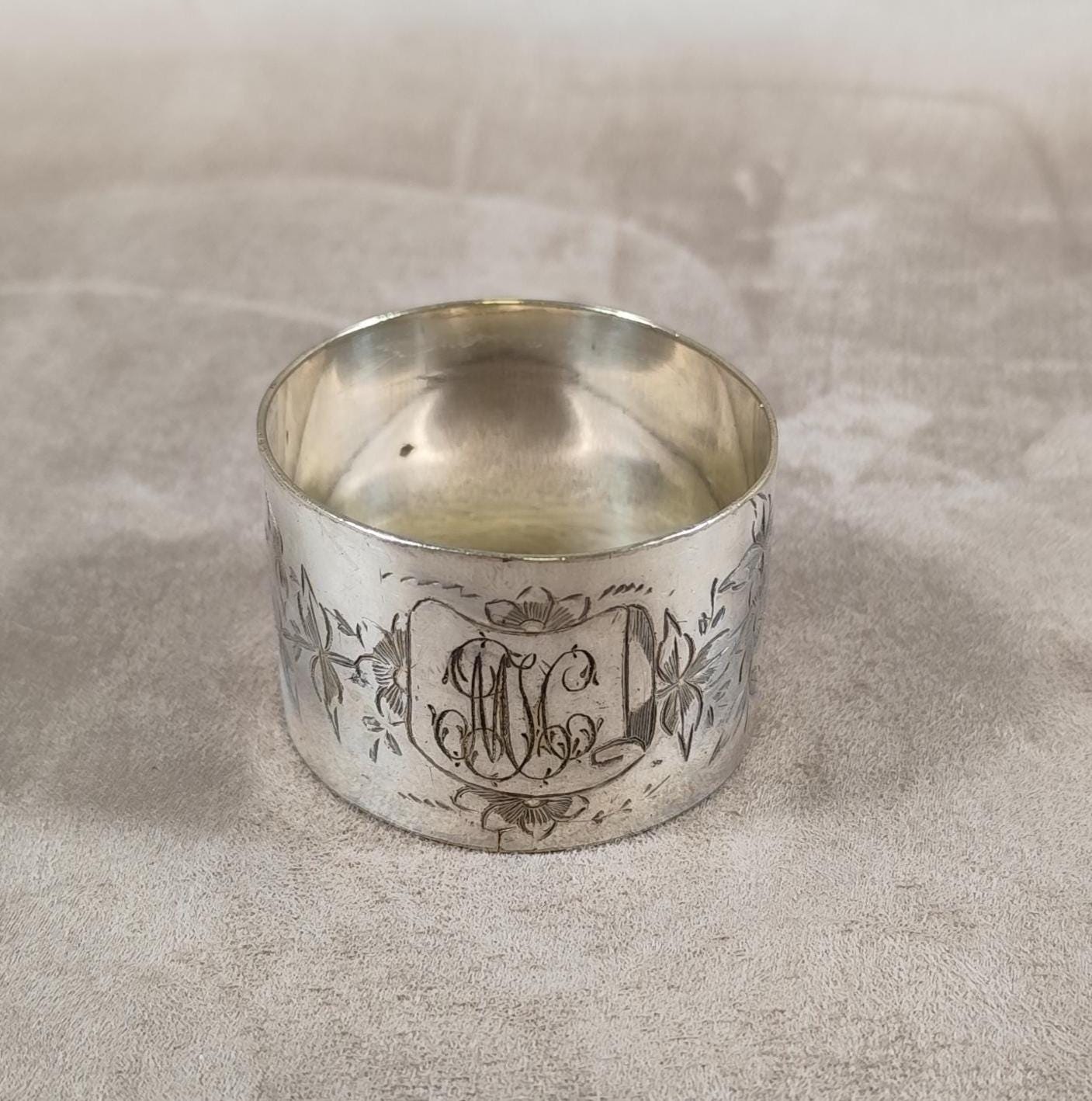 Rond de Serviette en Métal Argenté Poinçon d'orfèvre Cailar Bayard Made in France Vintage 1900