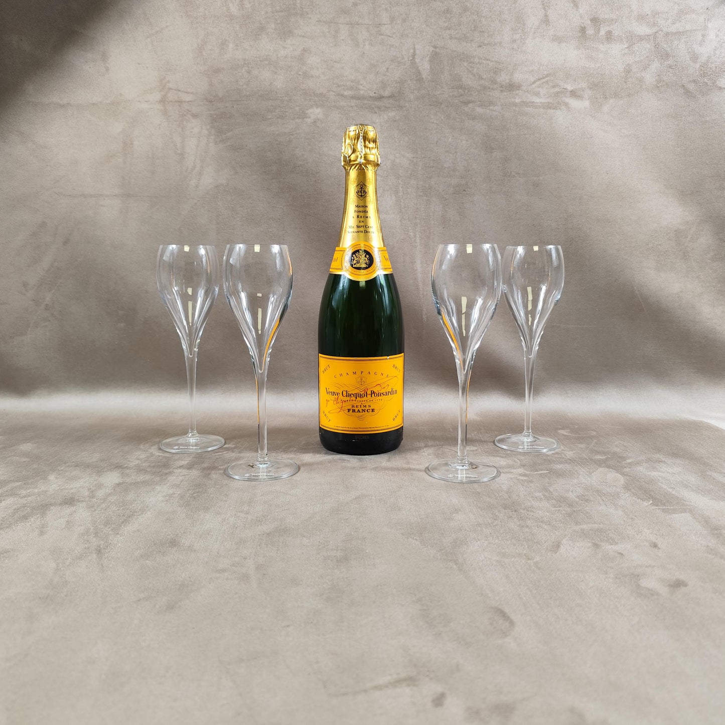 Lot 4 Flutes Champagne Veuve Clicquot Ponsardin Made in France Vintage 1980