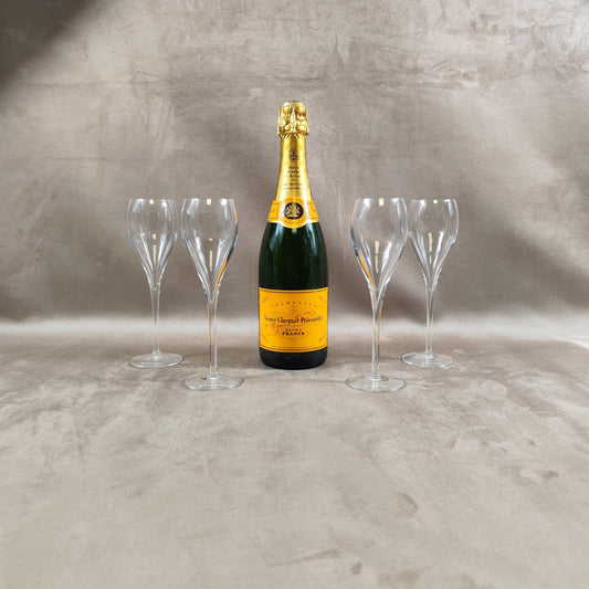 Lot 4 Flutes Champagne Veuve Clicquot Ponsardin Made in France Vintage 1980