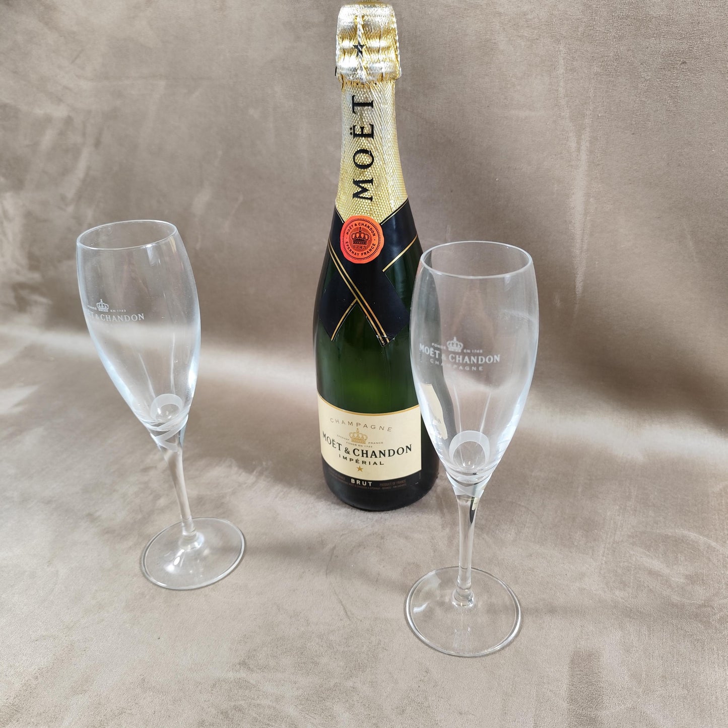 Lot de 2 flutes à champagne Moet et Chandon Made in France Vintage 1980