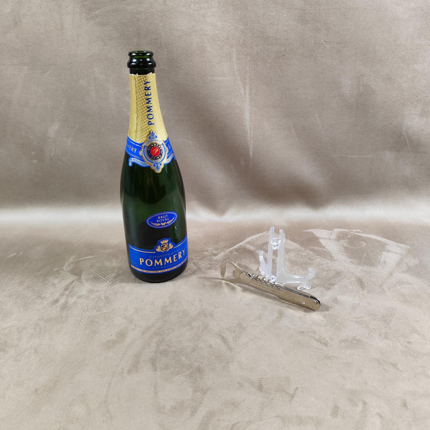 Décapsuleur, Tire-bouchon Champagne Pommery en métal Made in France Vintage 1970