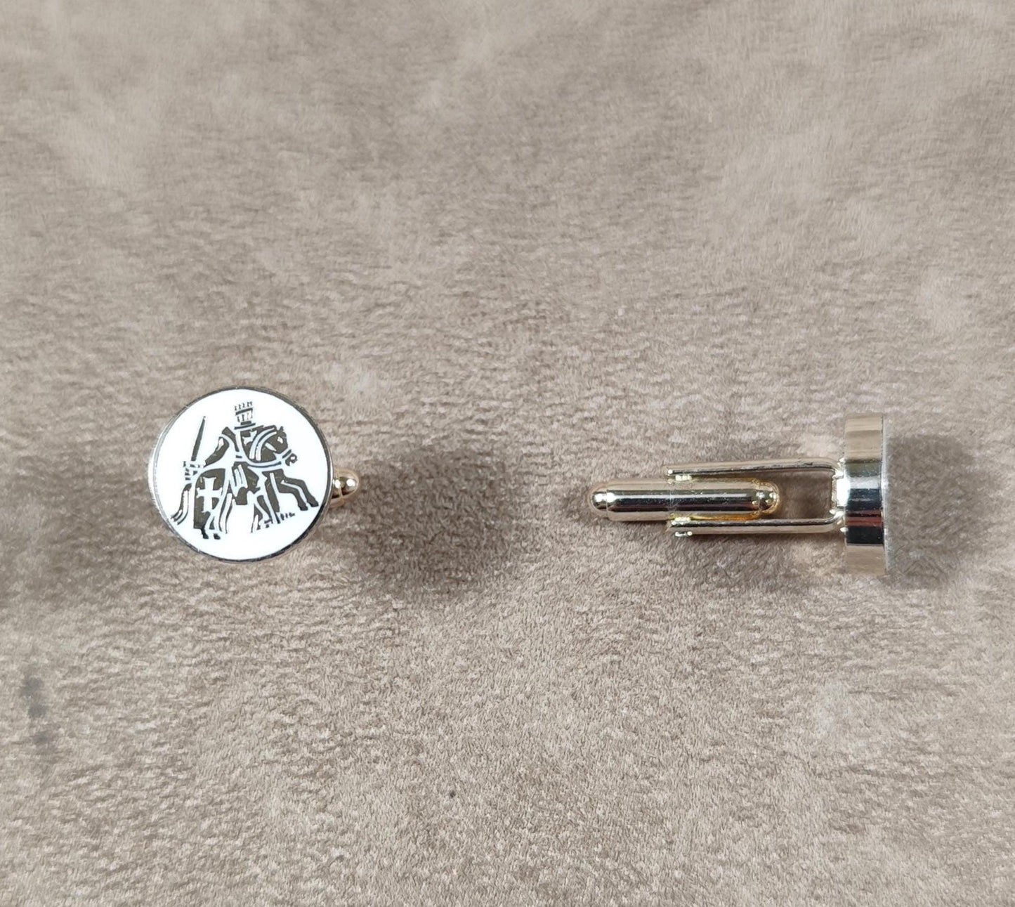 Paire de Bouton de manchette Taittinger en acier Made in France Vintage