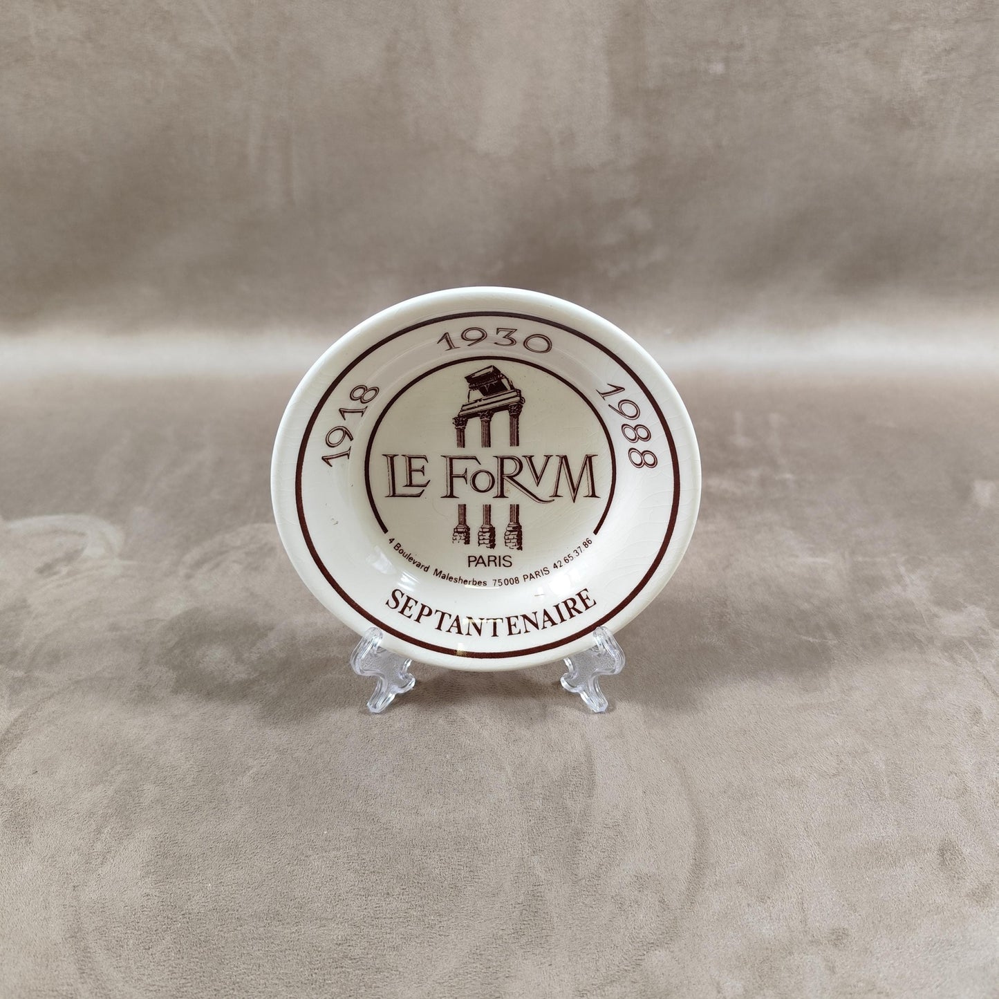 Cendrier Publicitaire Le Forum Forvm Septantenaire en faience Made in France Vintage 1980