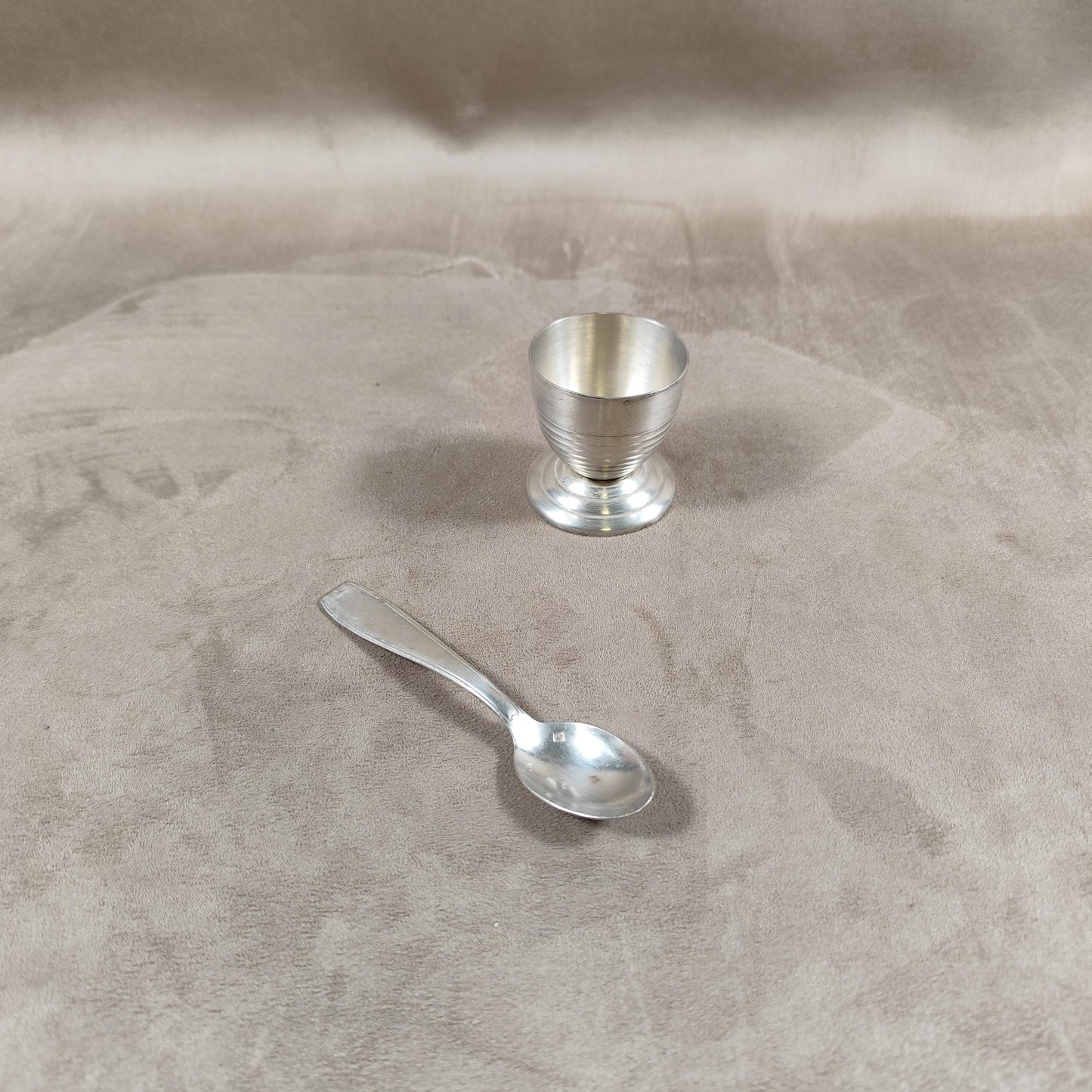 Ecrin coquetier et cuillère métal argenté Poinçon d'orfèvre Made in France Vintage 1900