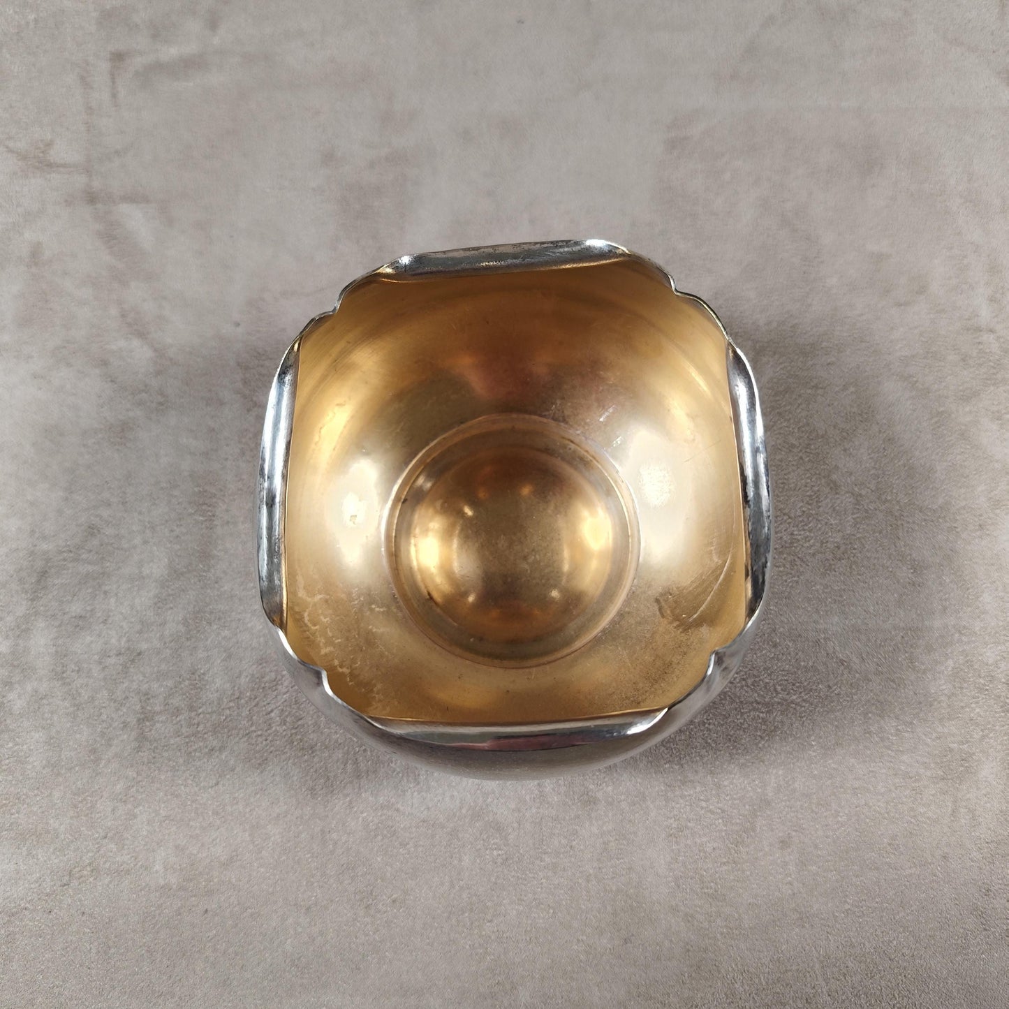 Pot en métal argenté avec poinçon dorfèvre P.Foucard Made in France Vintage 1960