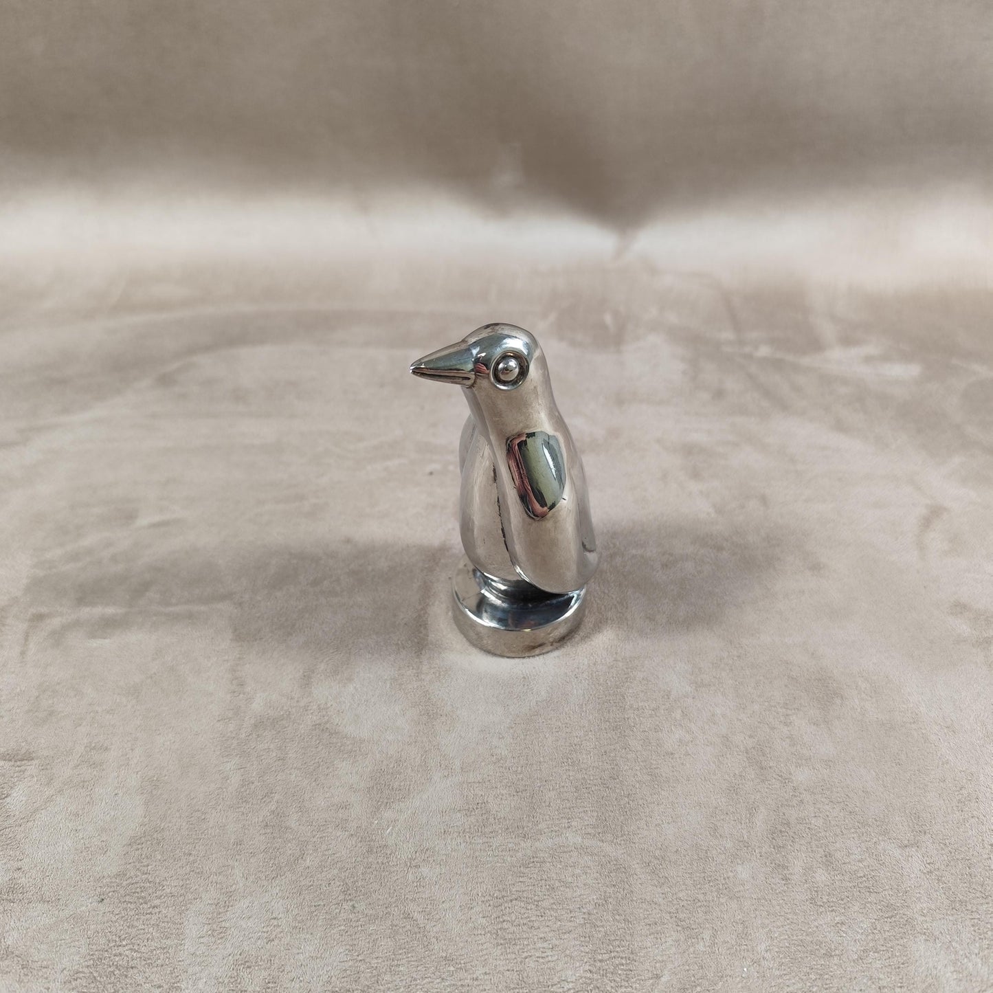 Décapsuleur Ouvre Bouteille en forme de Pingouin en Métal Argenté Made in France Vintage 1970