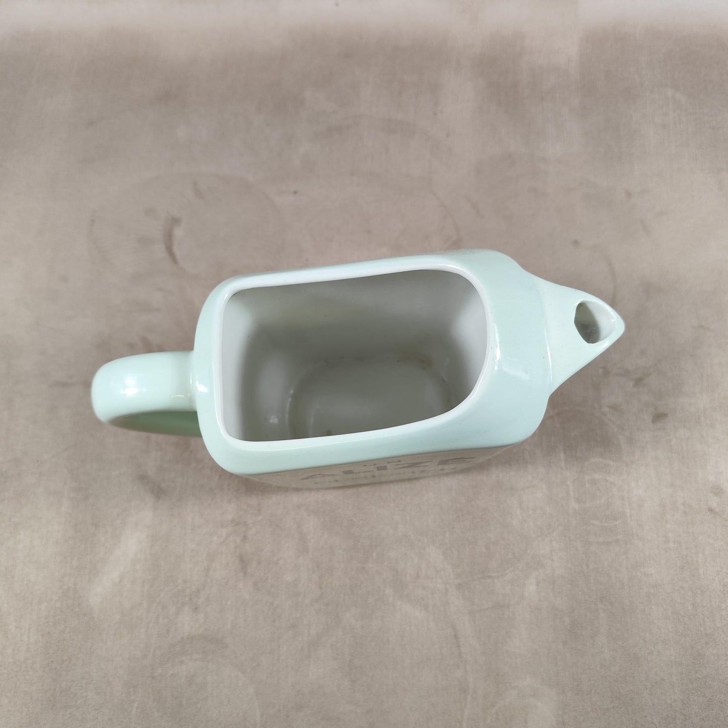 Cruche publicitaire Alizé CUSENIER en faience Made in France Vintage 1970