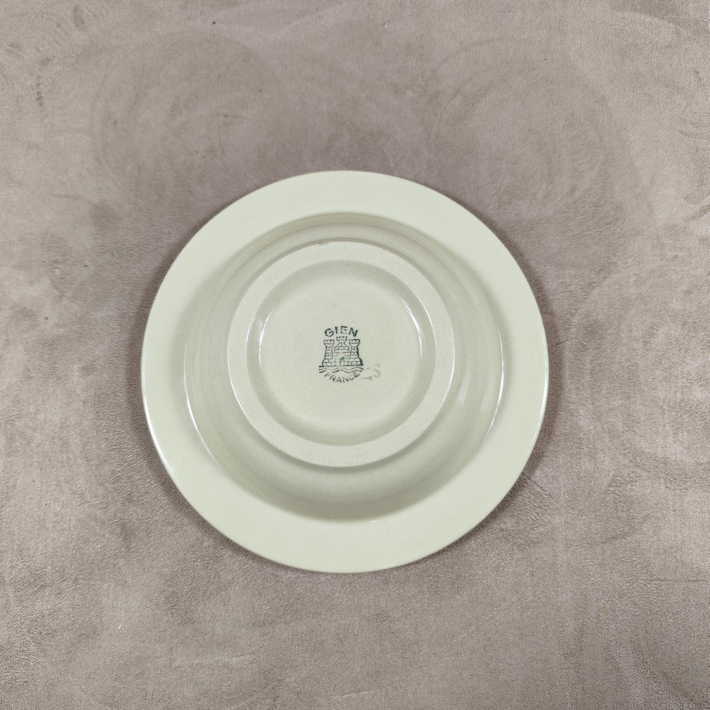 Cendrier en faience de Gien à décor des banques régionales de l'ouest de la France 1950