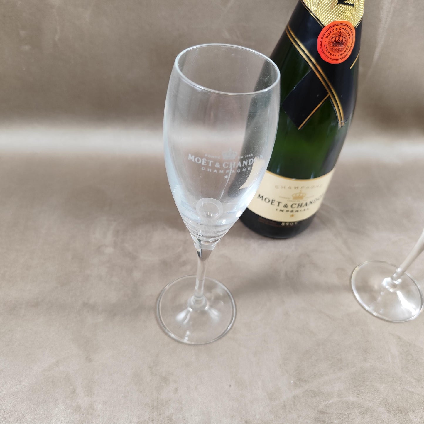 Lot de 2 flutes à champagne Moet et Chandon Made in France Vintage 1980
