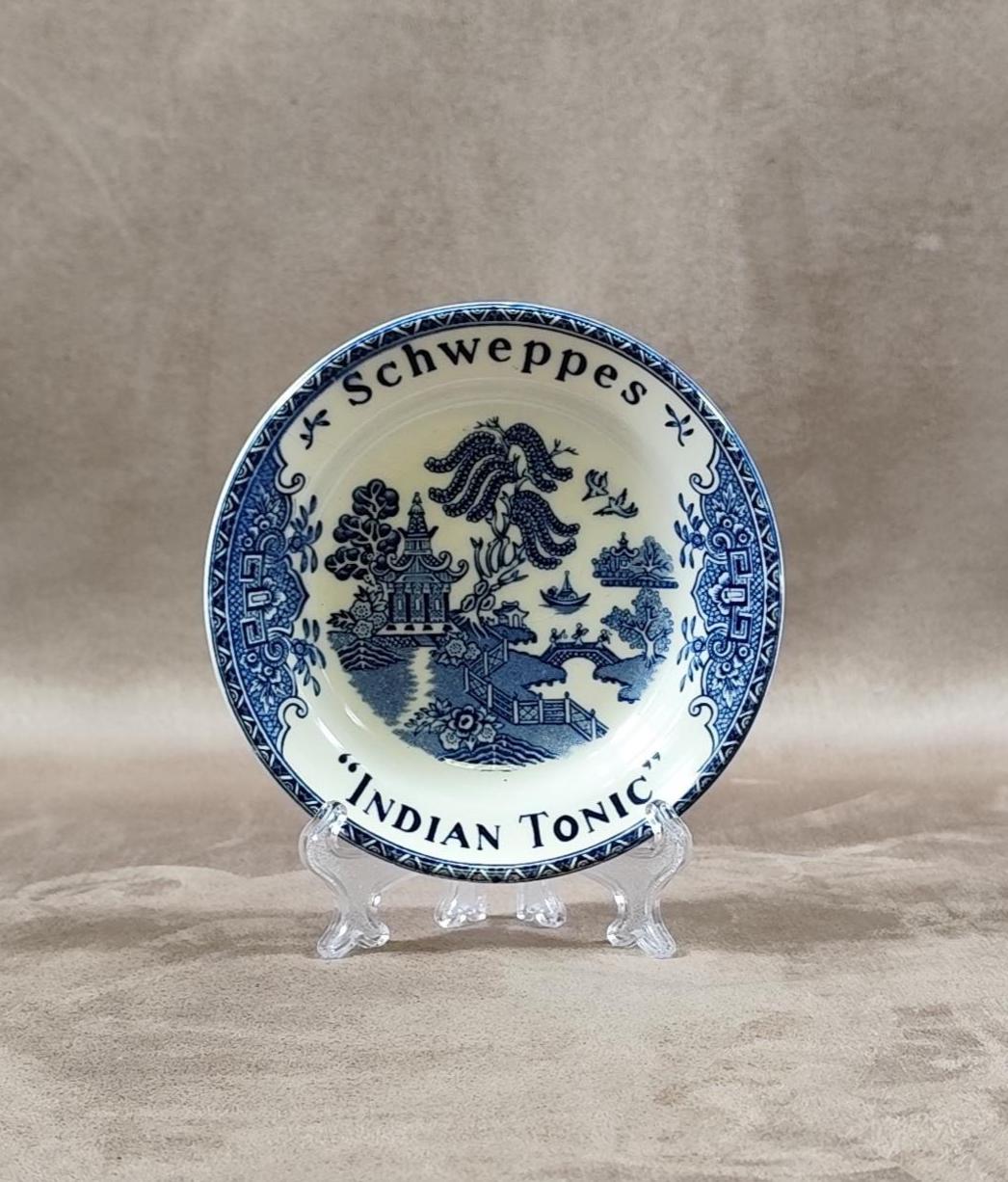 Coupelle, cendrier, vide poche Schweppes Indian Tonic en faïence Made in France Vintage 1970