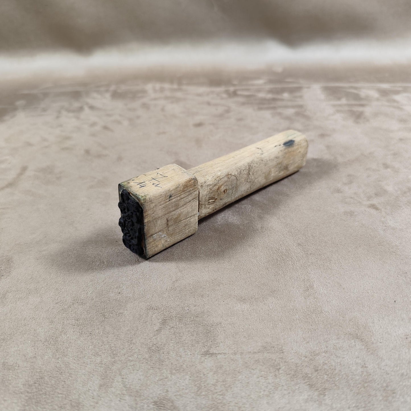 RARE Tampon Walt Disney par BEROYE en bois et métal en forme Mickey Made in France Vintage 1950