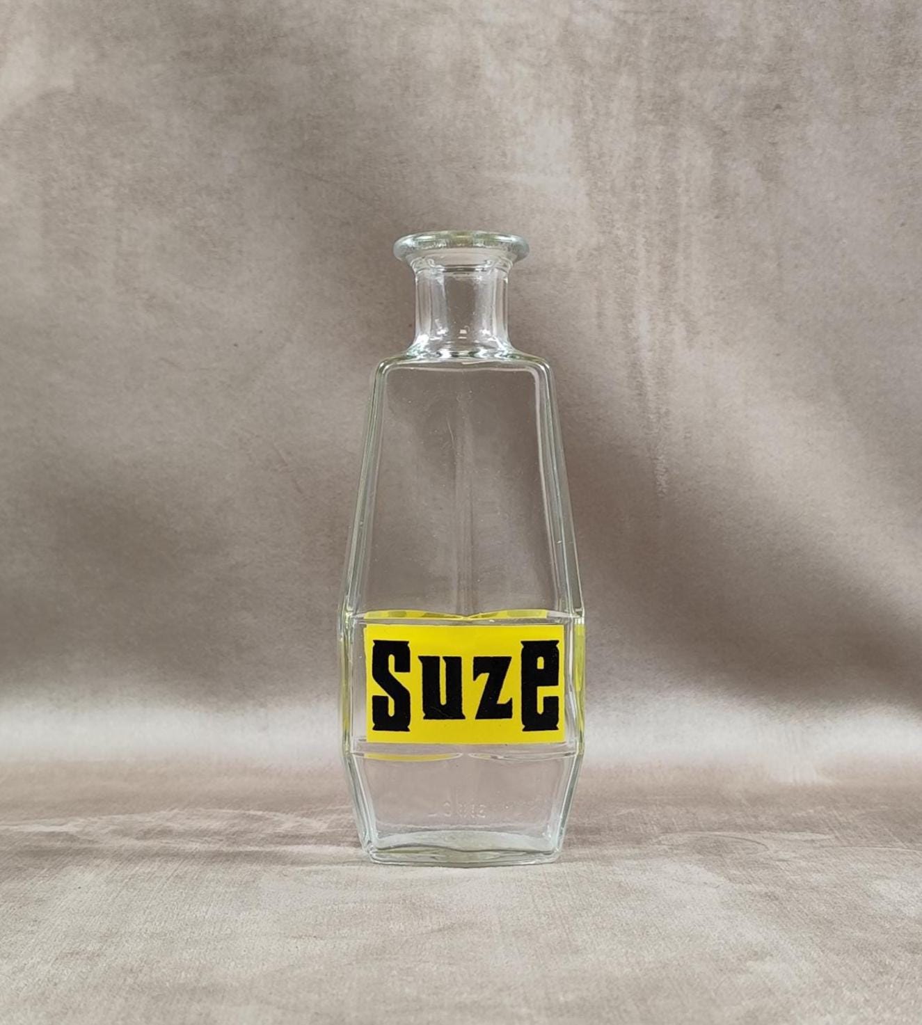 Cruche en verre Suze vintage Made in France 1950