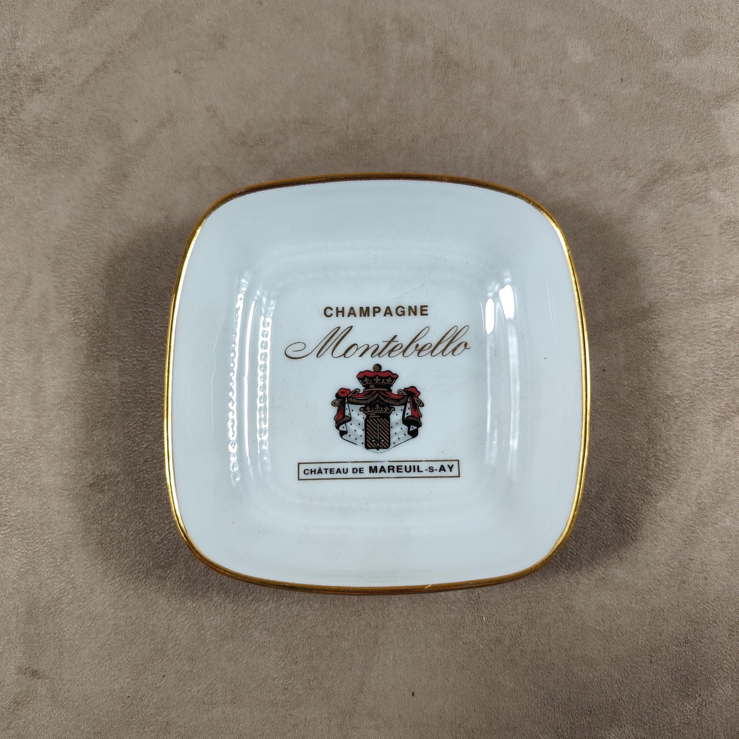 RARE Cendrier champagne Montebello en porcelaine par Limoges Made in France Vintage 1960