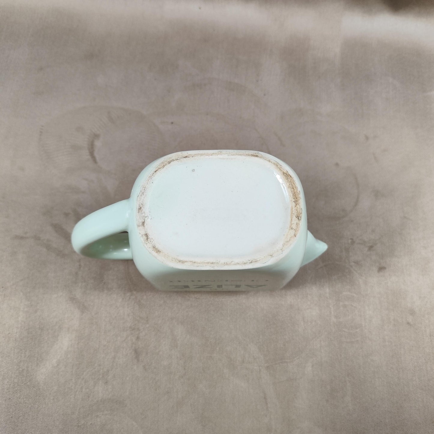 Cruche publicitaire Alizé CUSENIER en faience Made in France Vintage 1970