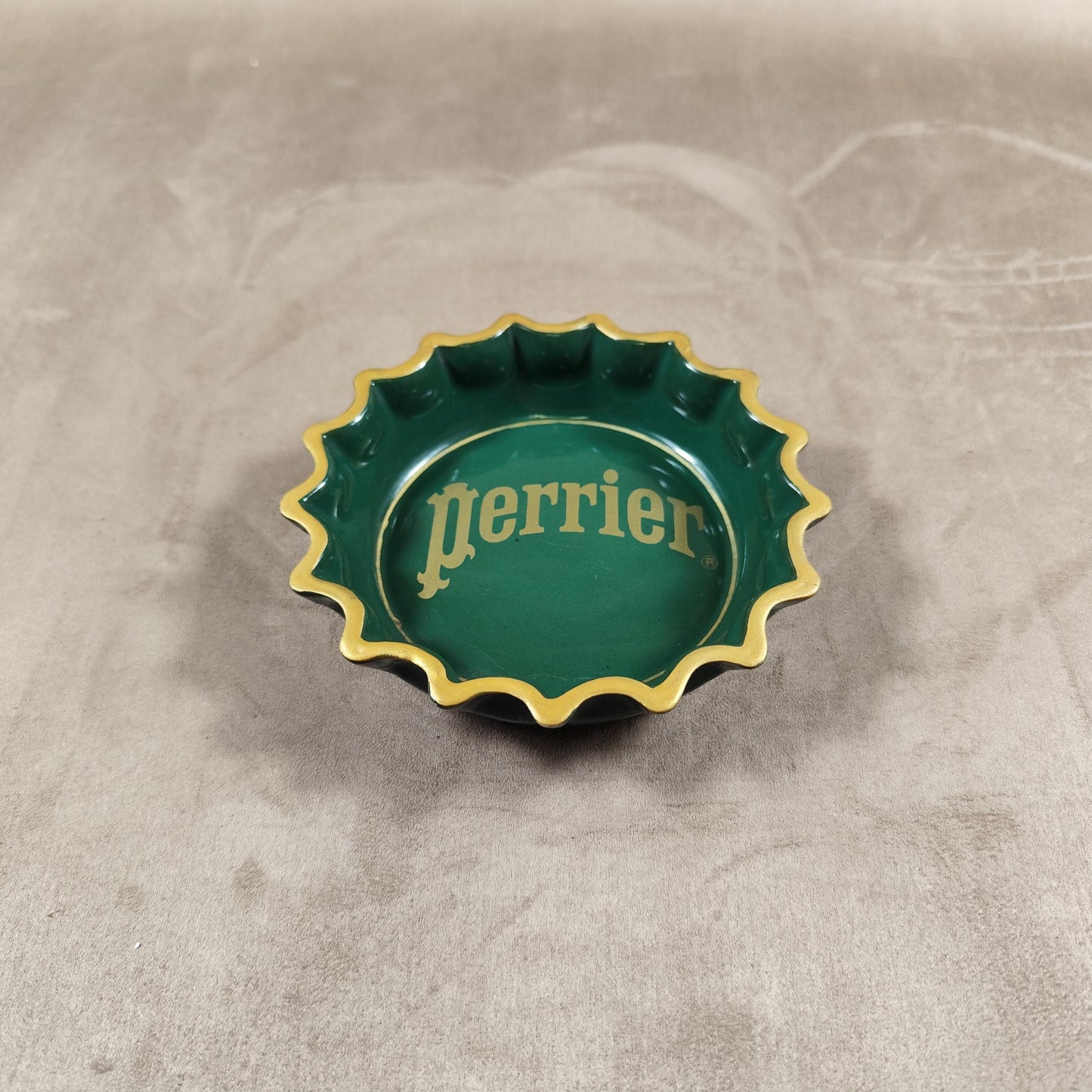 RARE Cendrier Perrier en céramique verte Made in France Vintage 1960