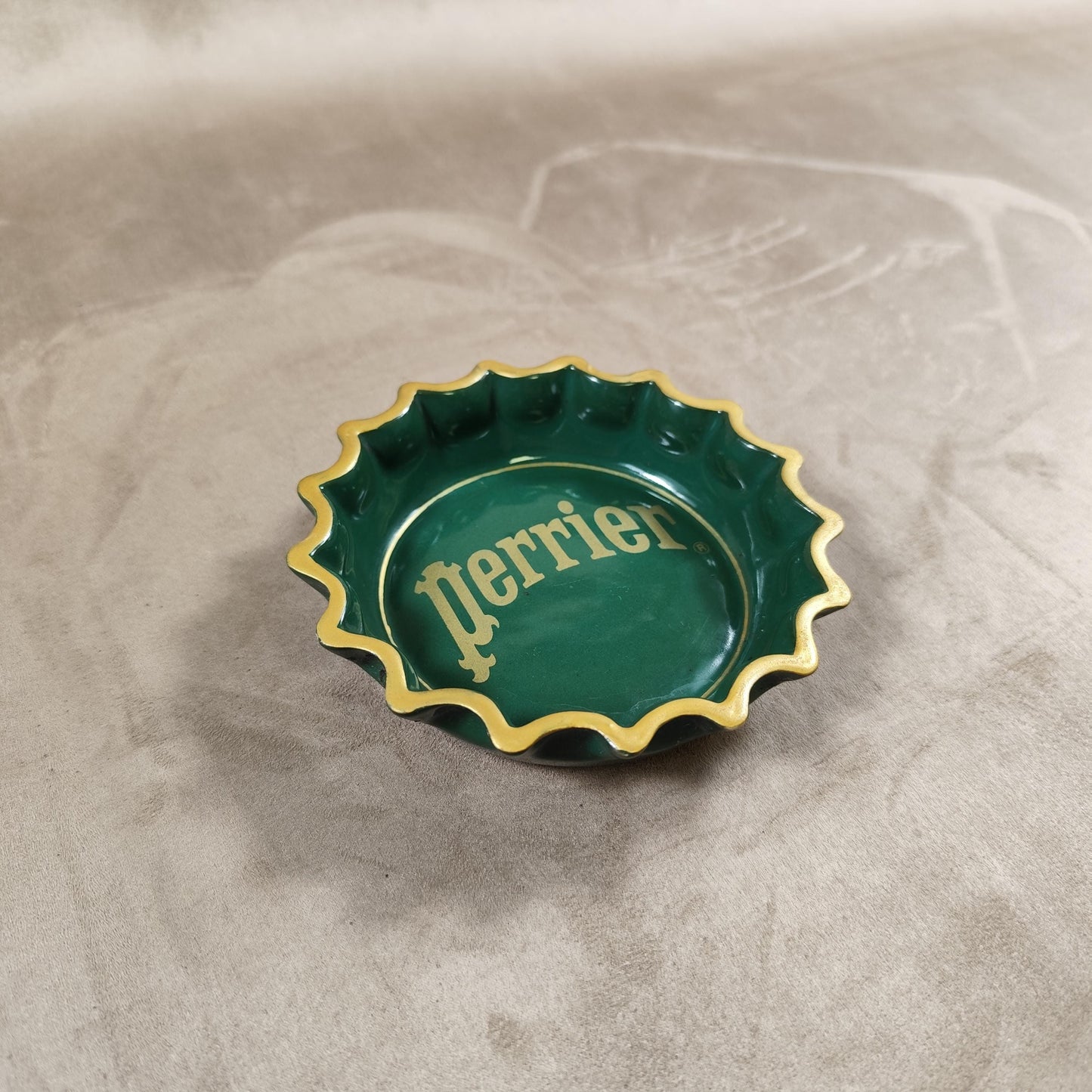 RARE Cendrier Perrier en céramique verte Made in France Vintage 1960