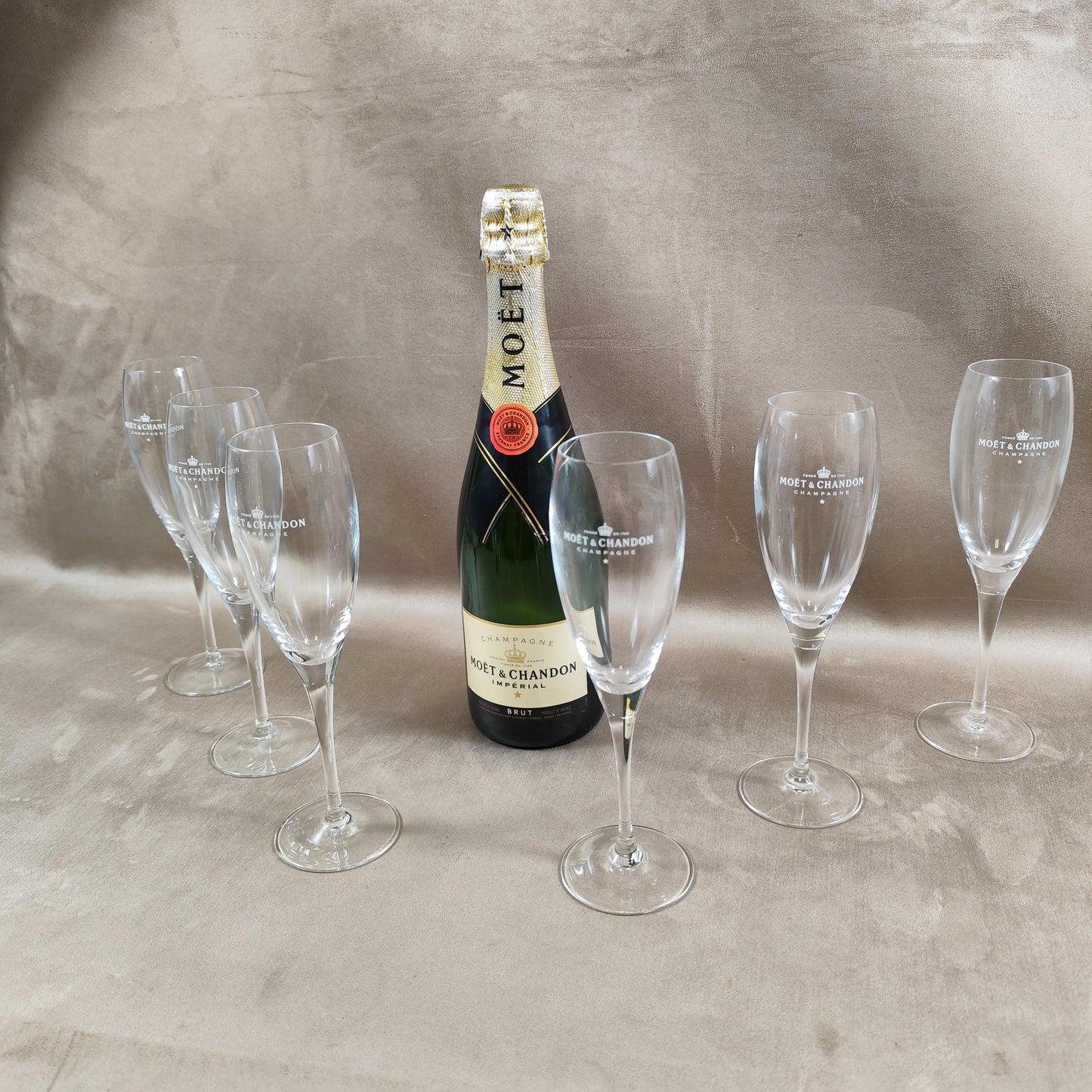 Lot de 6 flutes à Champagne Moet & Chandon en cristal Made in France Vintage 1980