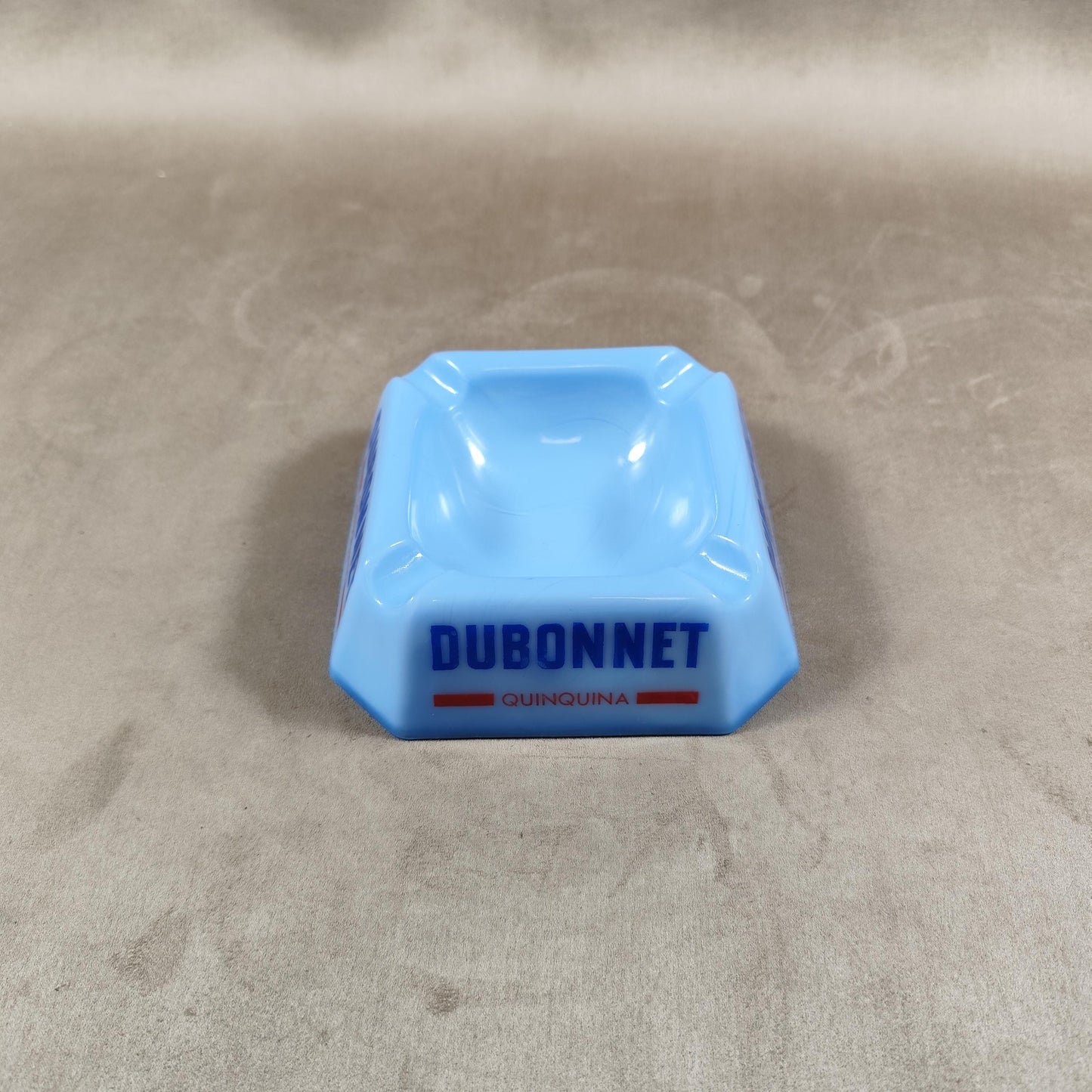 Cendrier publicitaire DUBONNET en verre bleu Made in France Vintage 1970