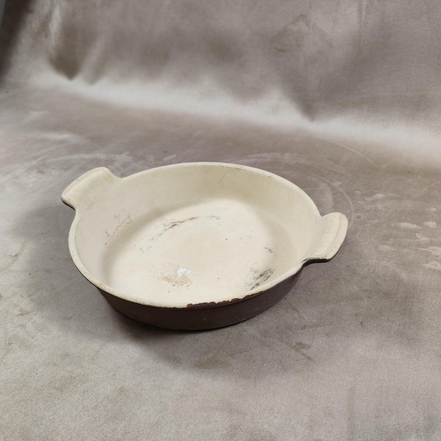 Plat en fonte émaillée marron Le Creuset Made in France Vintage 1970