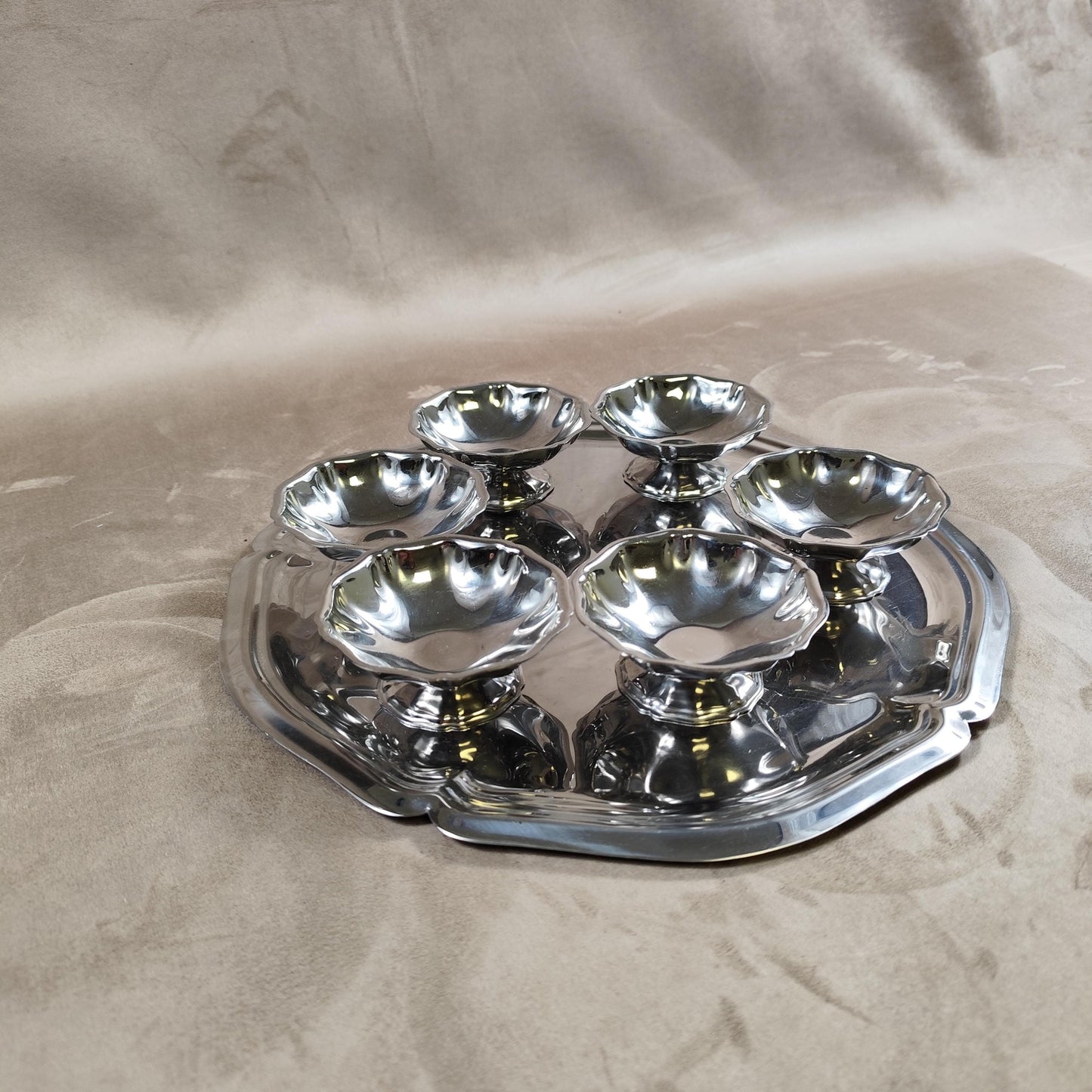 Lot de 6 coupes à glace et plateau en inox 18/10 Made in France Vintage 1980