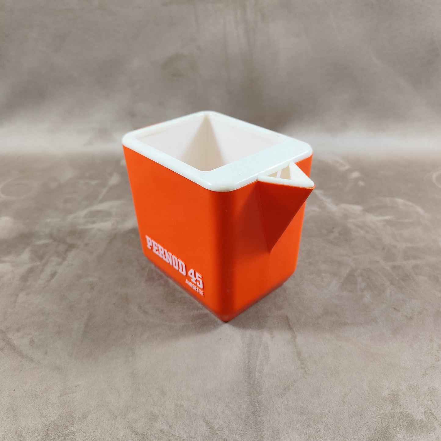 Pichet Pastis 51 Pernod en plastique orange Made in France Vintage 1970