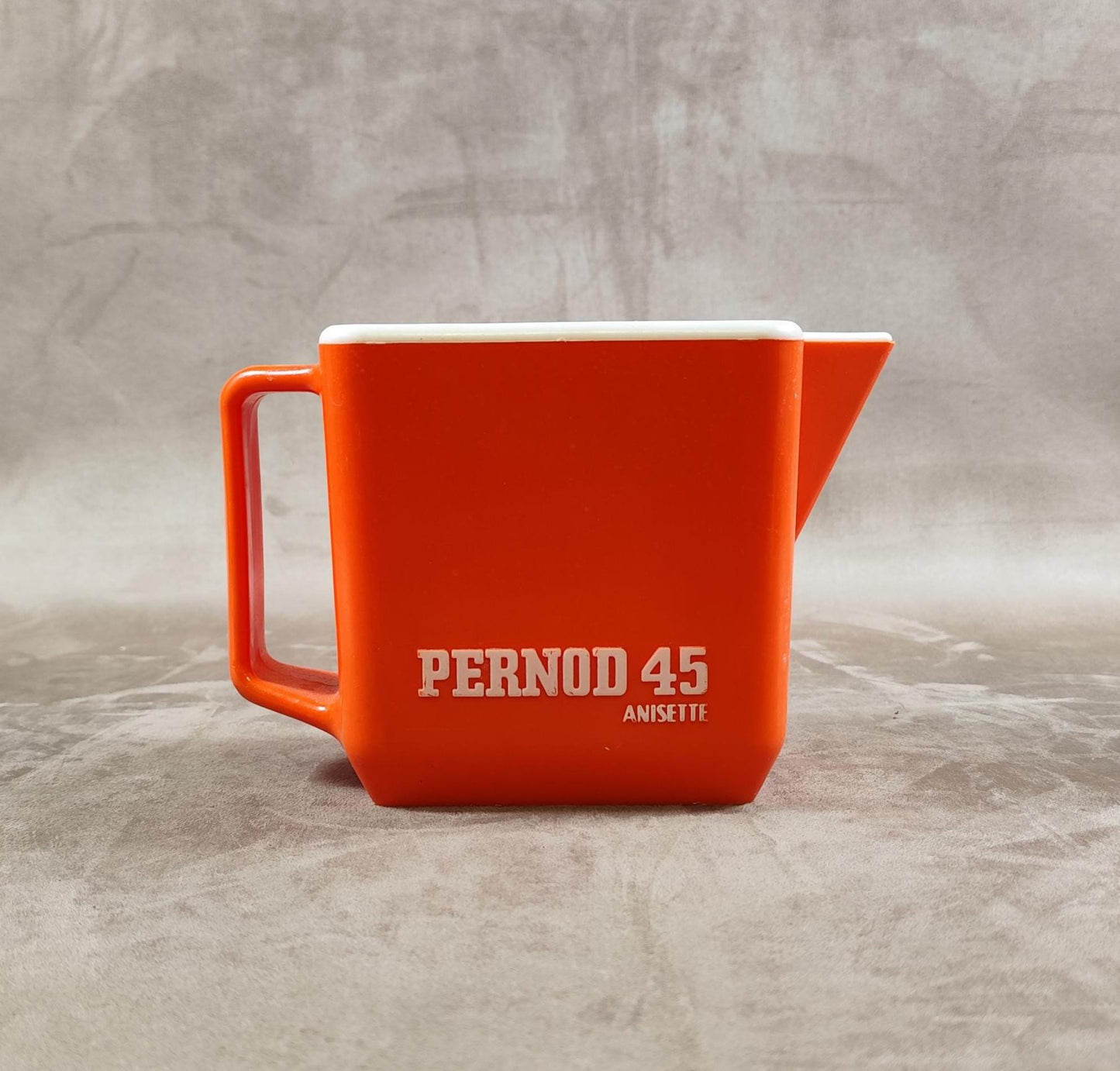 Pichet Pastis 51 Pernod en plastique orange Made in France Vintage 1970