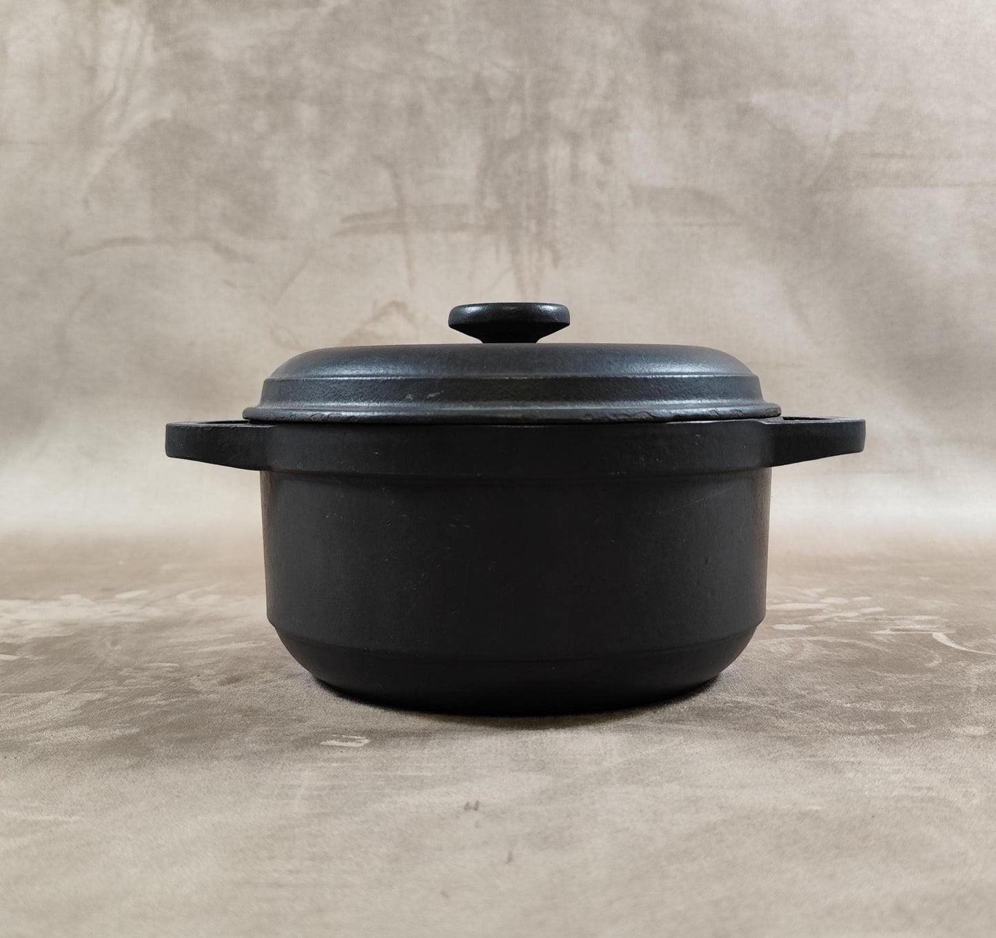 Cocotte en fonte noire Fontignac Made in France Vintage 1970