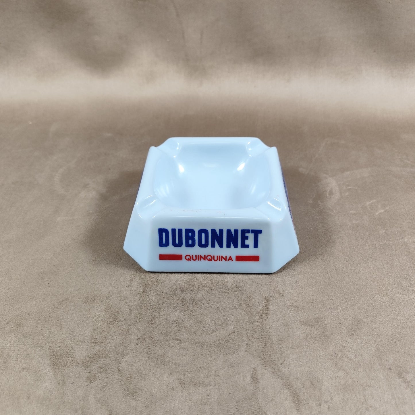 Cendrier publicitaire DUBONNET en verre bleu Made in France Vintage 1970