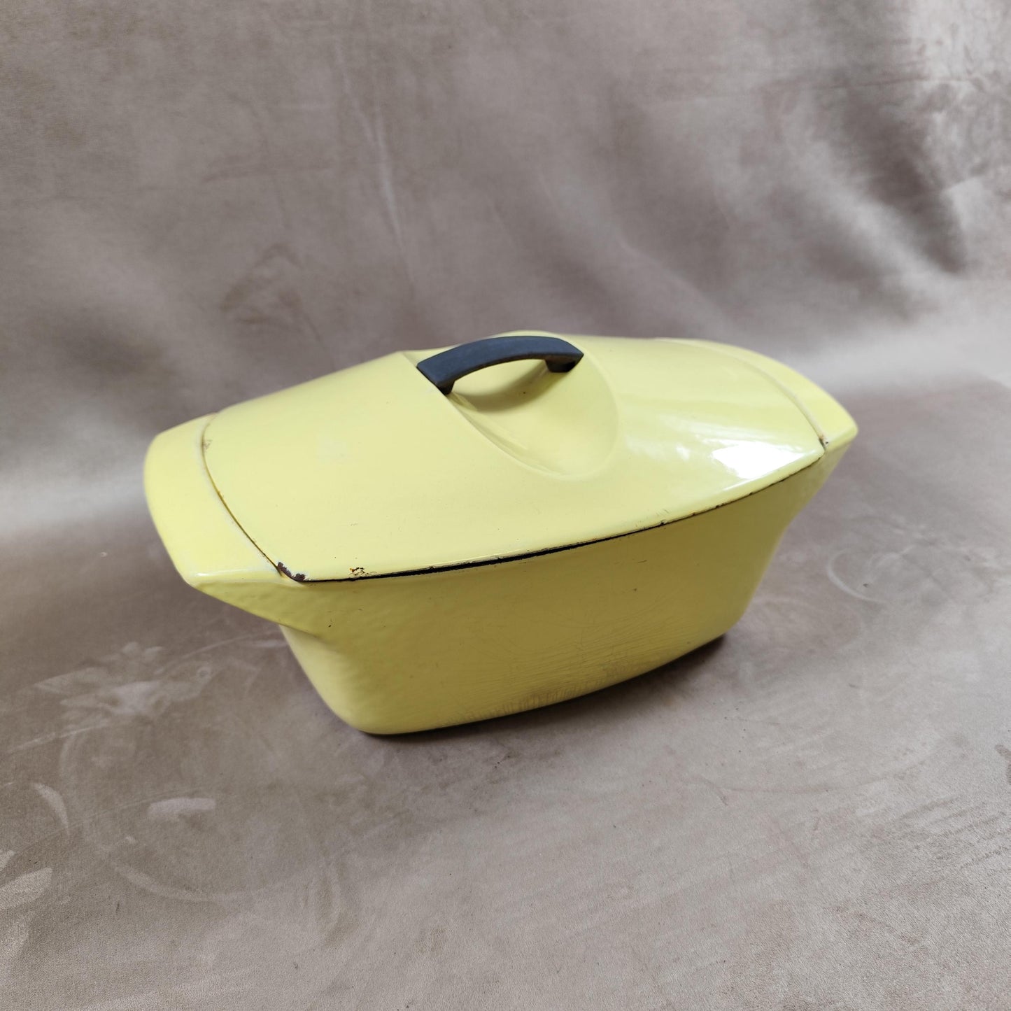 RARE La Coquelle by Raymond Loewy fonte émaillée jaune Made in France Vintage 1960