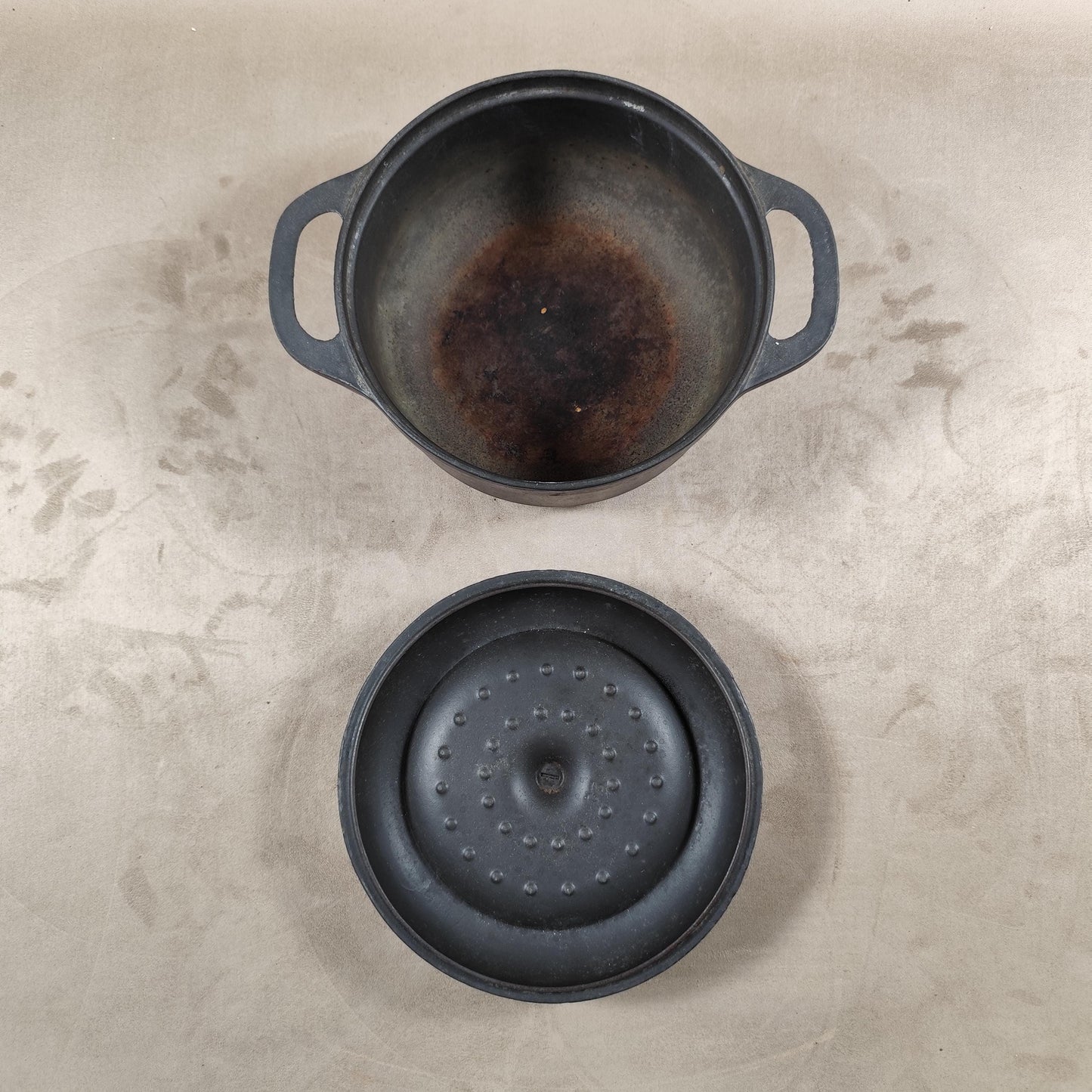 Cocotte en fonte noire Fontignac Made in France Vintage 1970