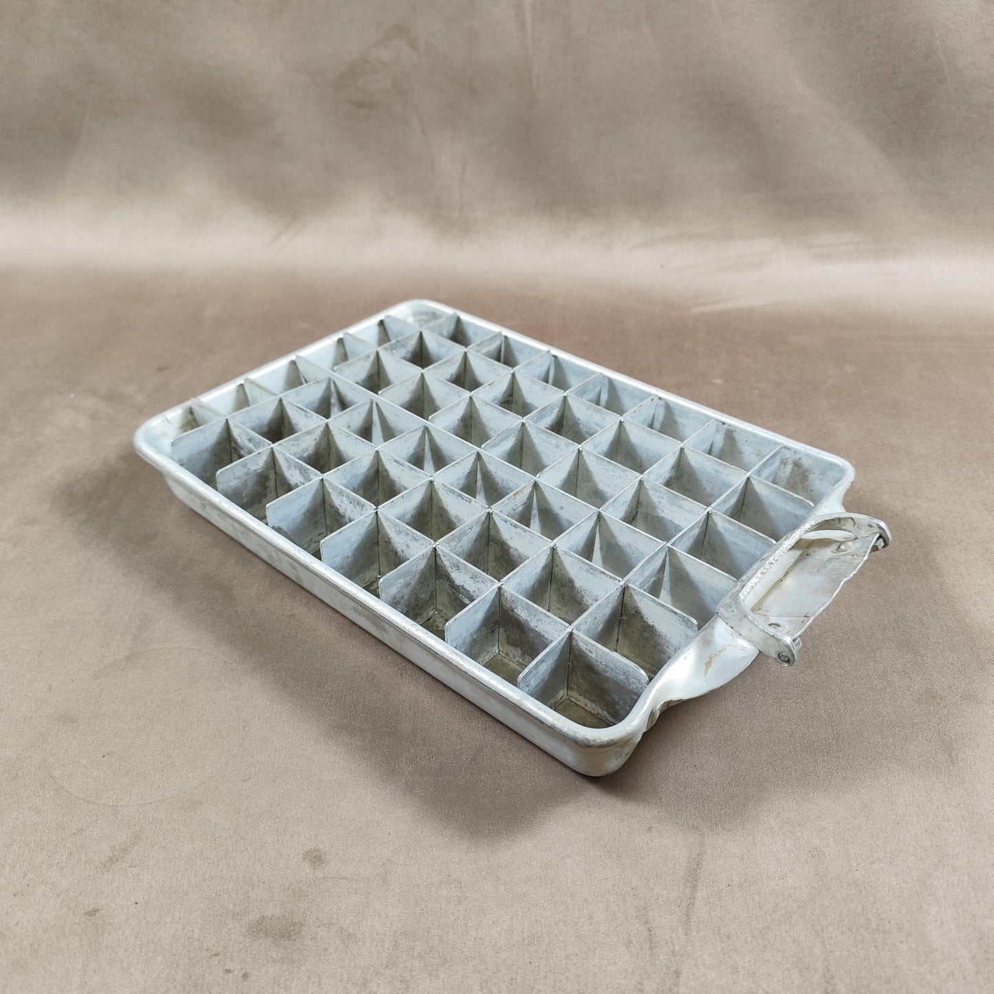 Bac à glaçons FRIGIDAIRE en alu Made in France Vintage 1950