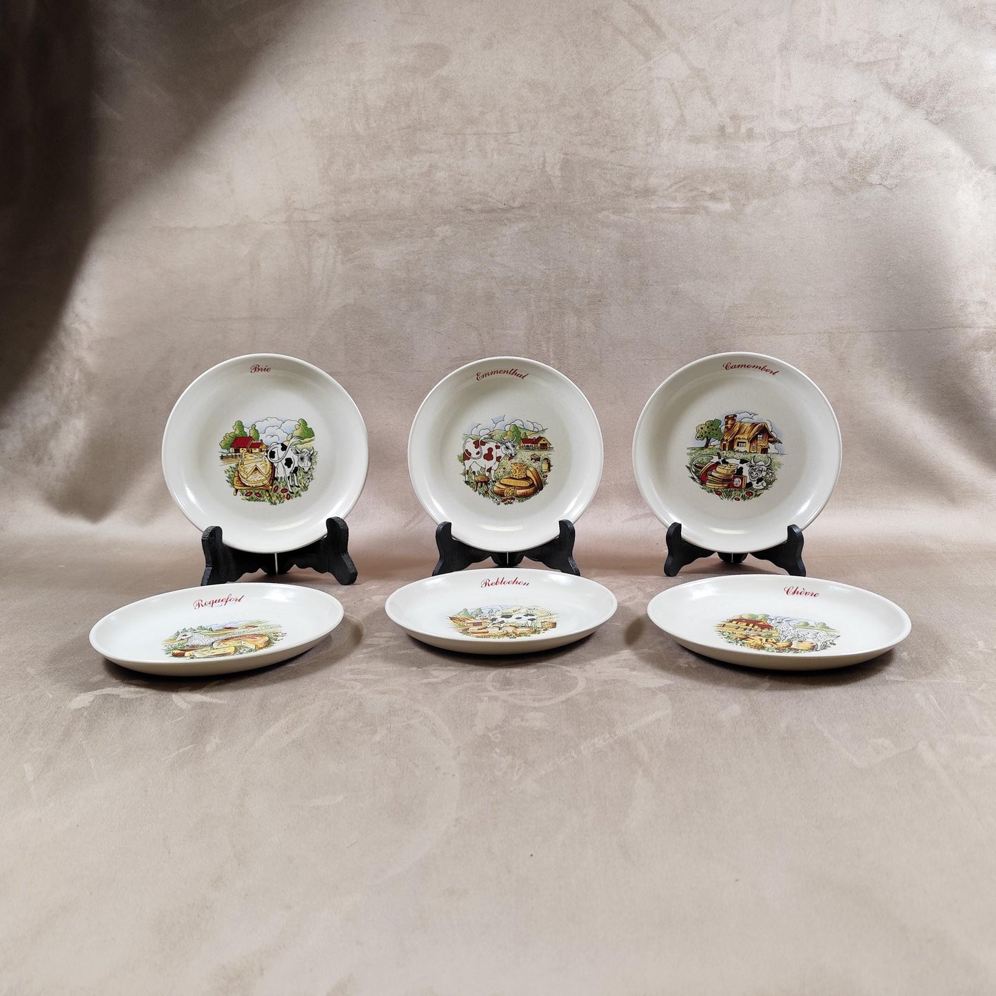 RARE Lot de 6 assiettes sur le thème des fromages de France par Renault Made in France 1970
