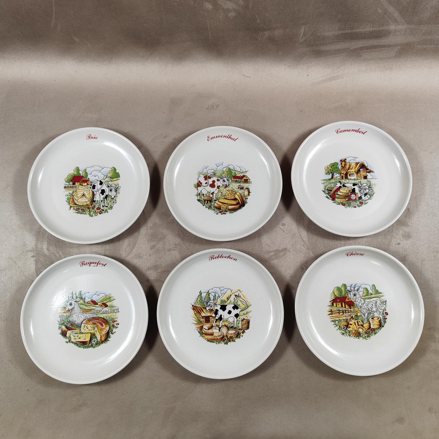RARE Lot de 6 assiettes sur le thème des fromages de France par Renault Made in France 1970