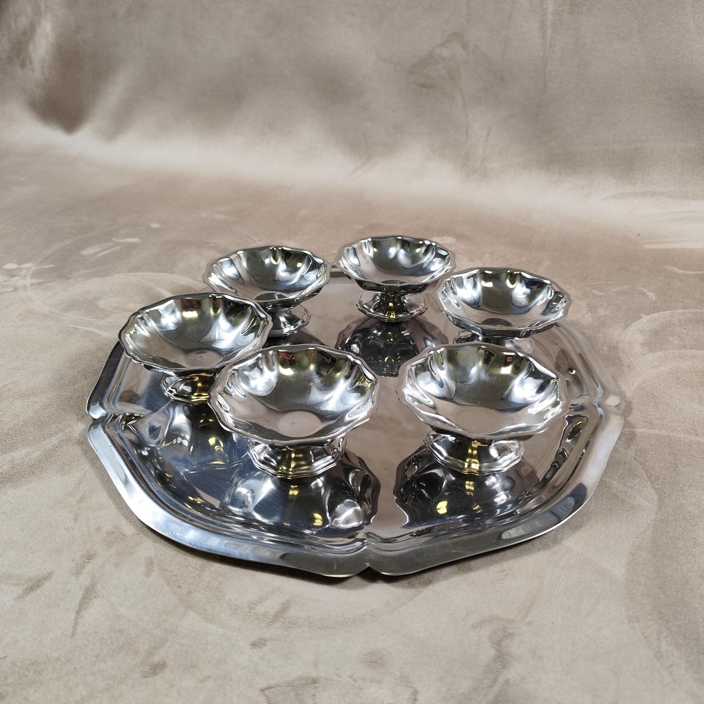 Lot de 6 coupes à glace et plateau en inox 18/10 Made in France Vintage 1980