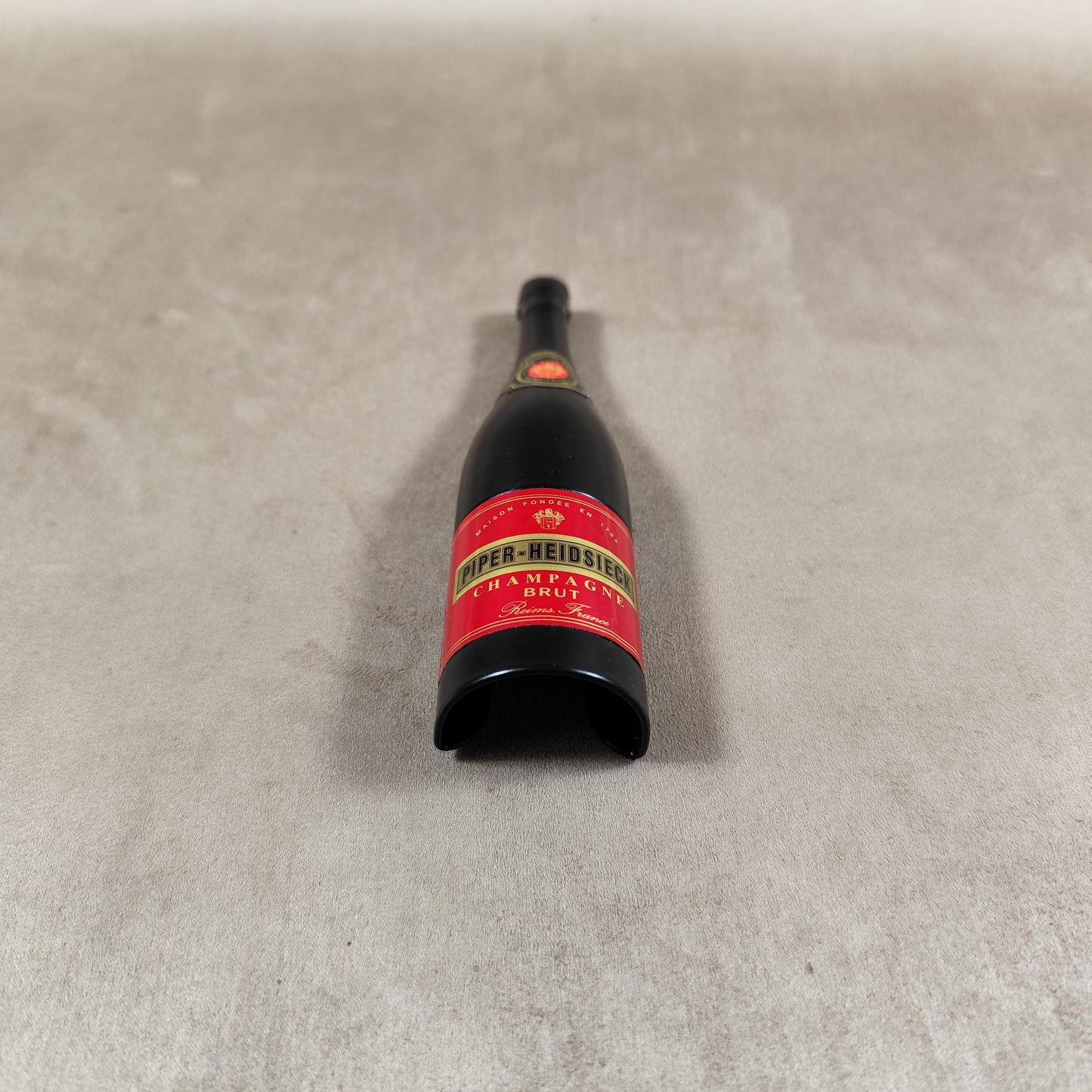 Décapsuleur, Ouvre bouteille Champagne Piper-Heidsieck en métal Made in France Vintage 1980