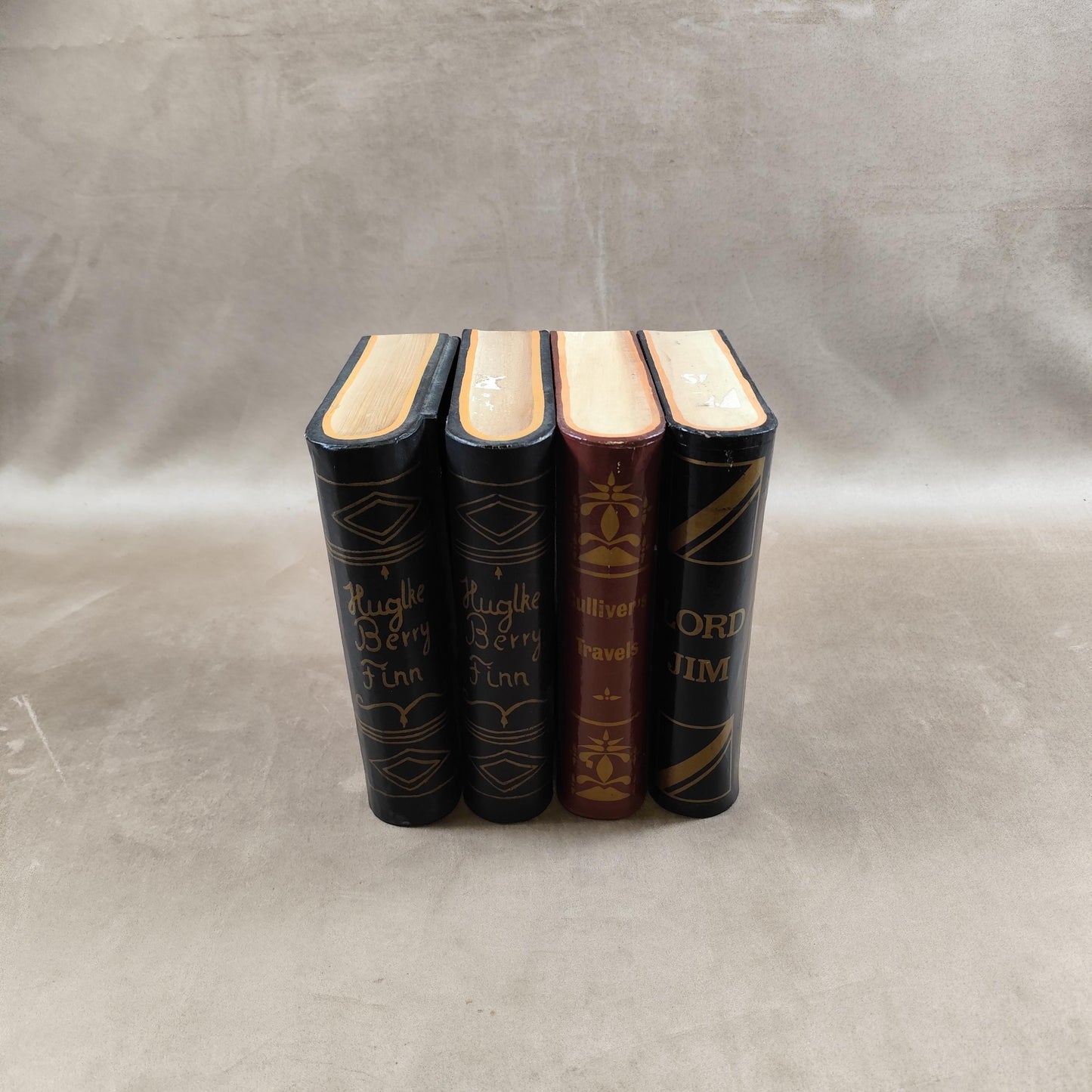 Lot de 2 boites en forme de livres anciens en carton Made in France Vintage 1960