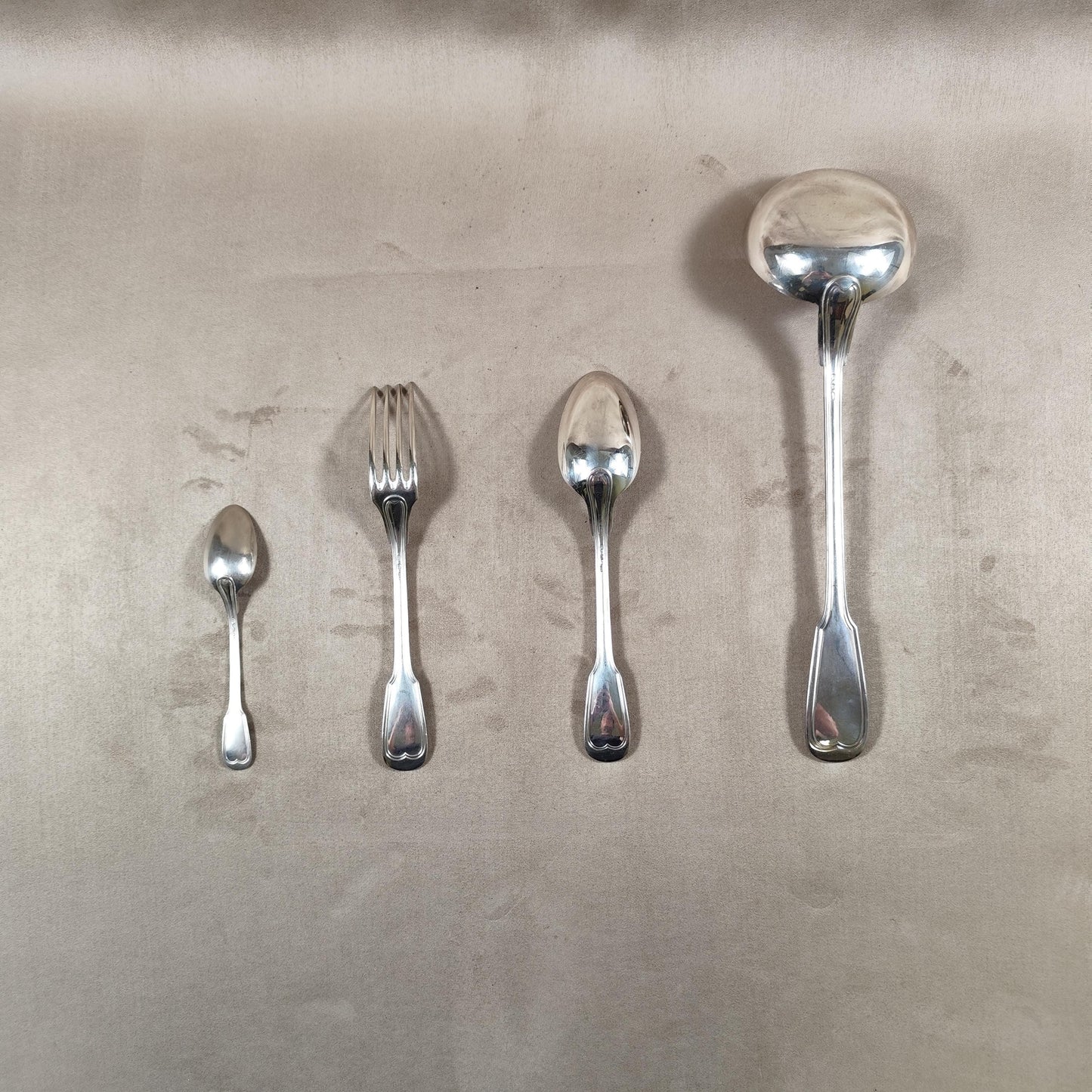 Ménagère 12 personnes 37 pièces SFAM Gabriel Gay Métal argenté Poinçon d'Orfèvre en écrin Vintage 1900