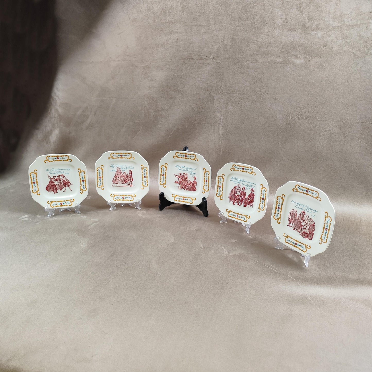 Lot de 5 vide-poches Scènes historiques XVIIIe siècle par Boch Frères La Louvière Made in Belgium Vintage 1970