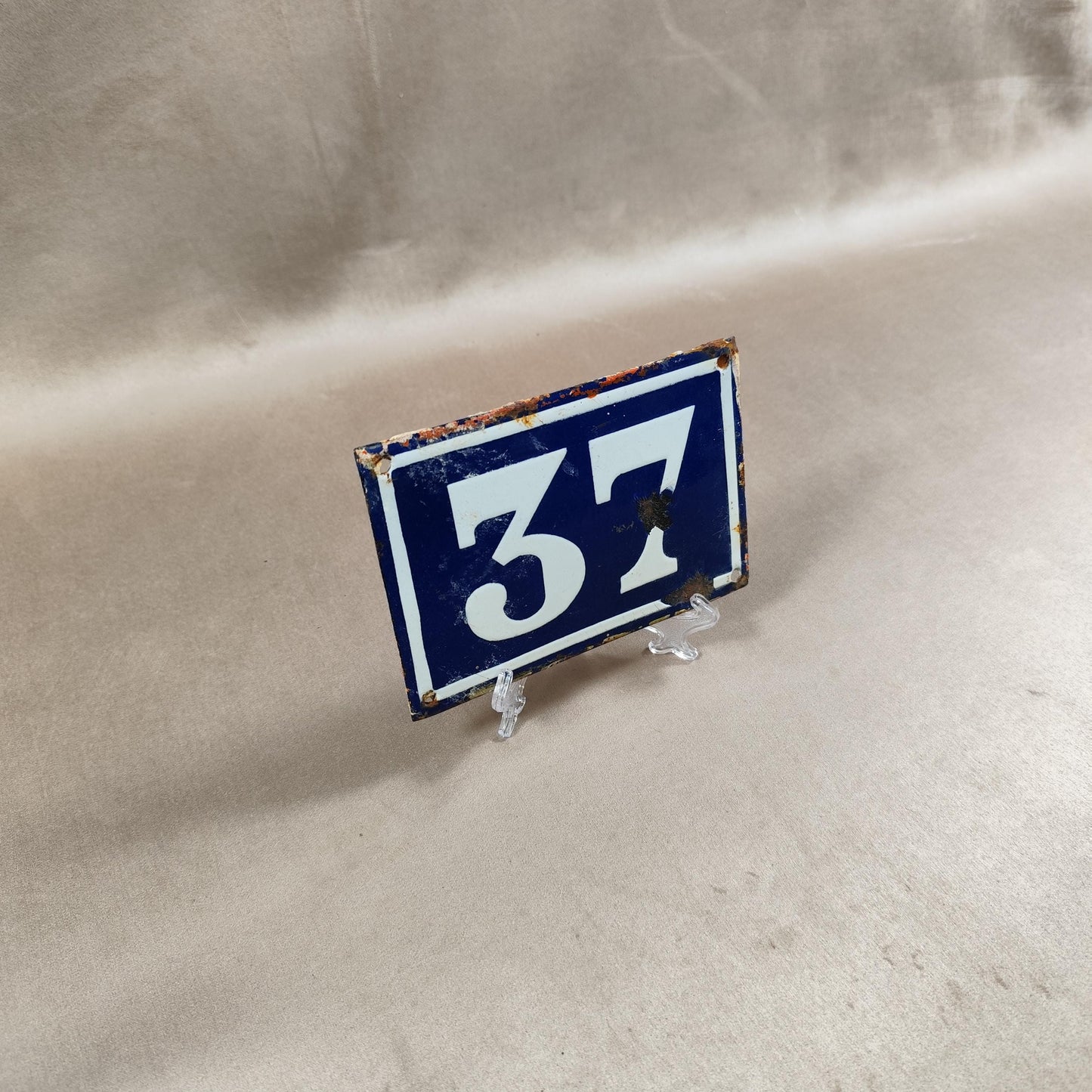 RARE Plaque de rue de ville Française Numéro 37 en tôle émaillée bleue Made in France Vintage 1950