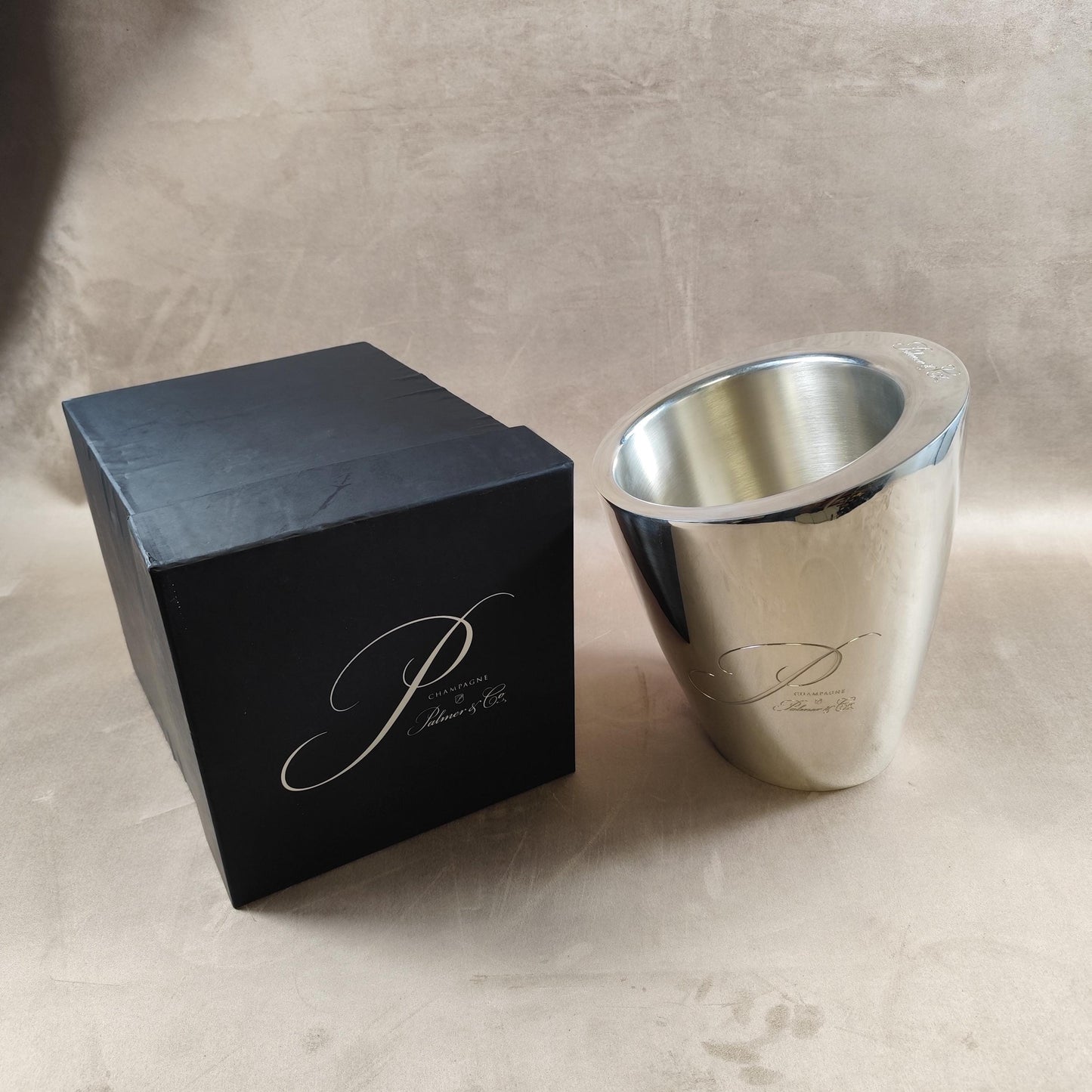 RARE Seau à champagne Palmer & Co en étain de l'Orfèvrerie d'Anjou par Eric Berthes Made in France Vintage 2000