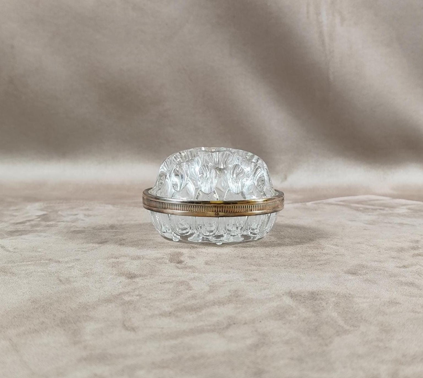 Pique-fleurs en verre et métal argenté Poinçon d'orfèvre Made in France Vintage 1970