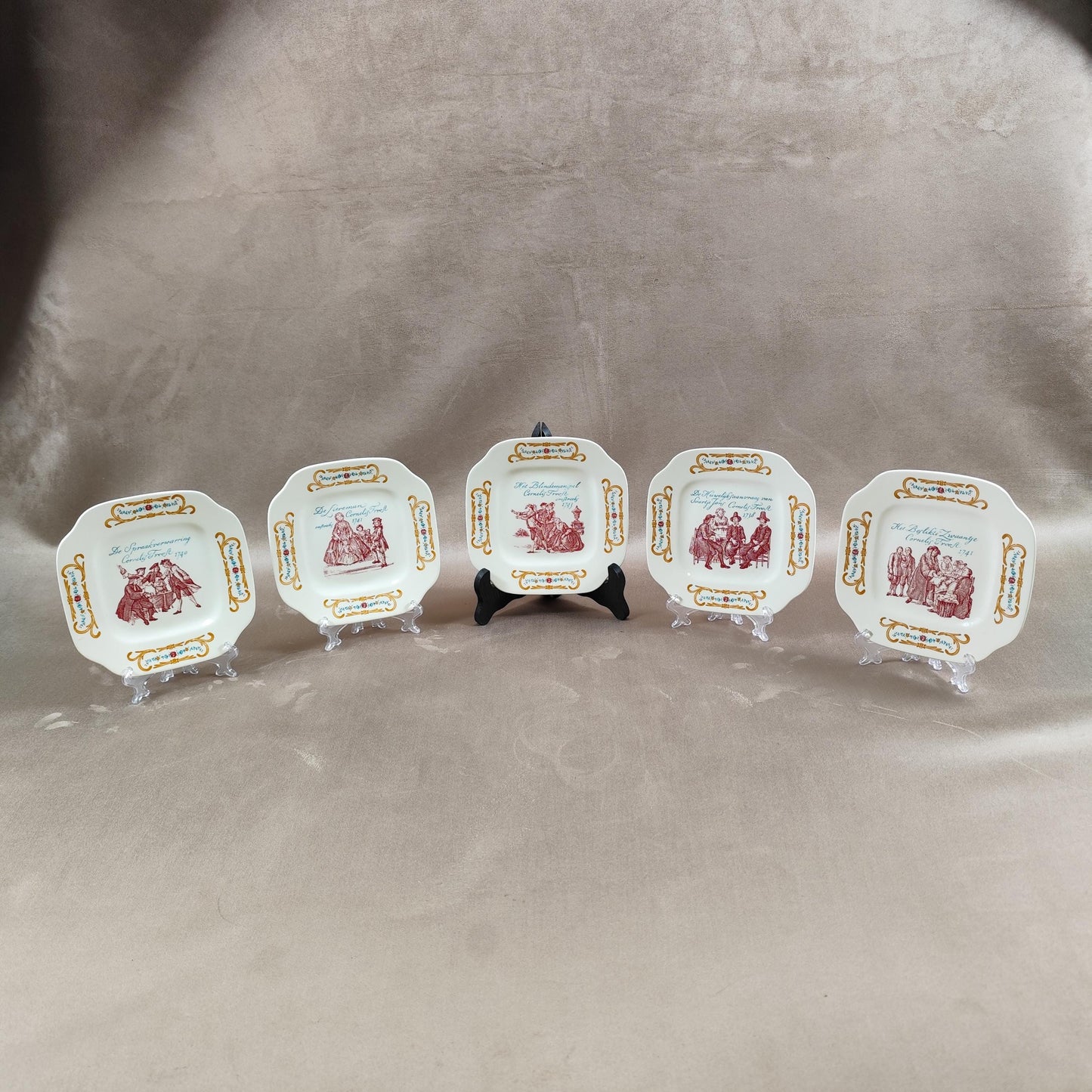 Lot de 5 vide-poches Scènes historiques XVIIIe siècle par Boch Frères La Louvière Made in Belgium Vintage 1970