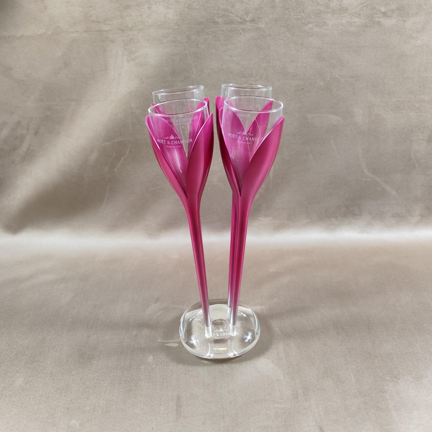 RARE Porte flûte 4 coupes à Champagne Moet et Chandon en forme de fleurs en plastique Made in France Vintage 1980