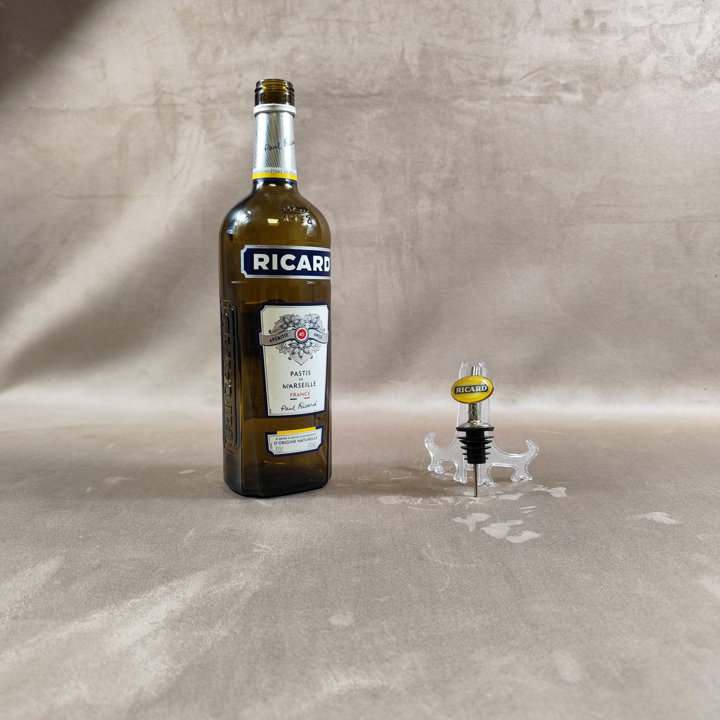 Bouchon de bouteille Ricard en plastique et métal Made in France Vintage 1980