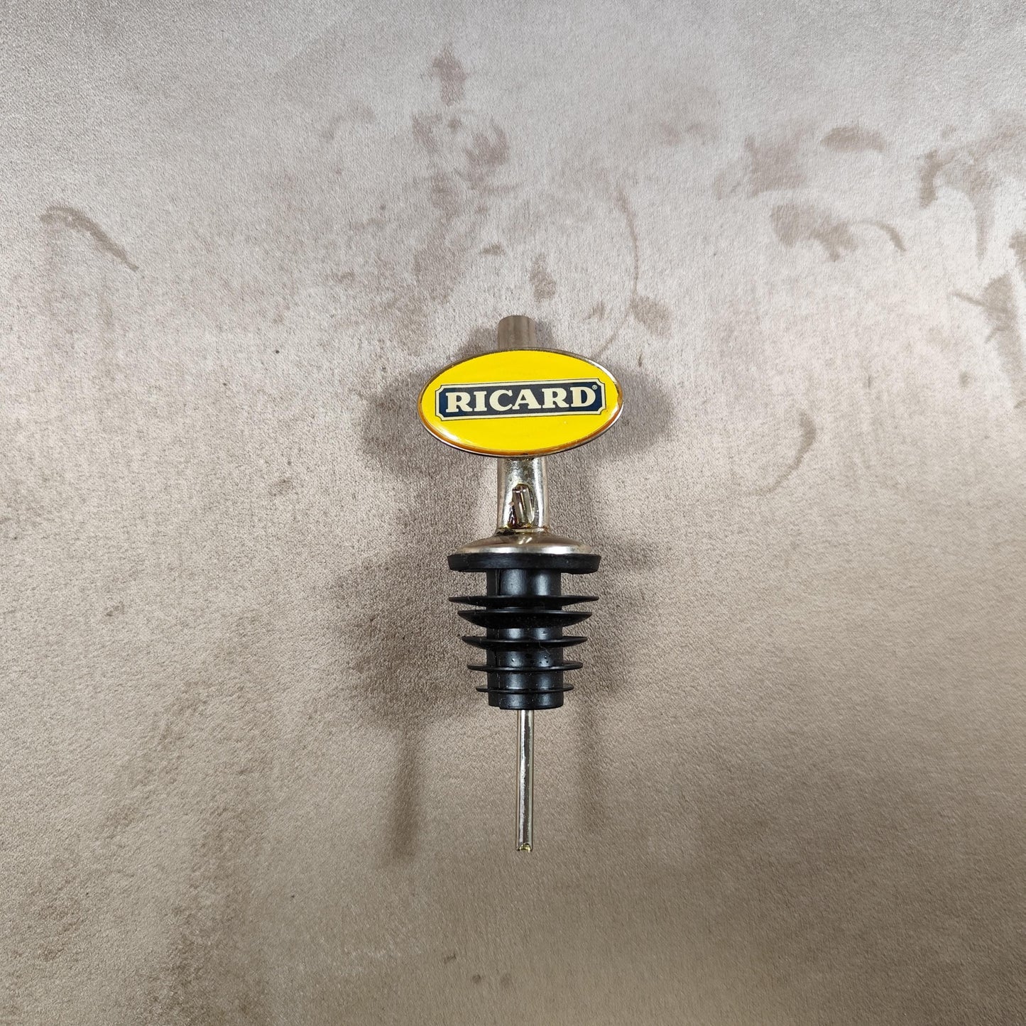 Bouchon de bouteille Ricard en plastique et métal Made in France Vintage 1980